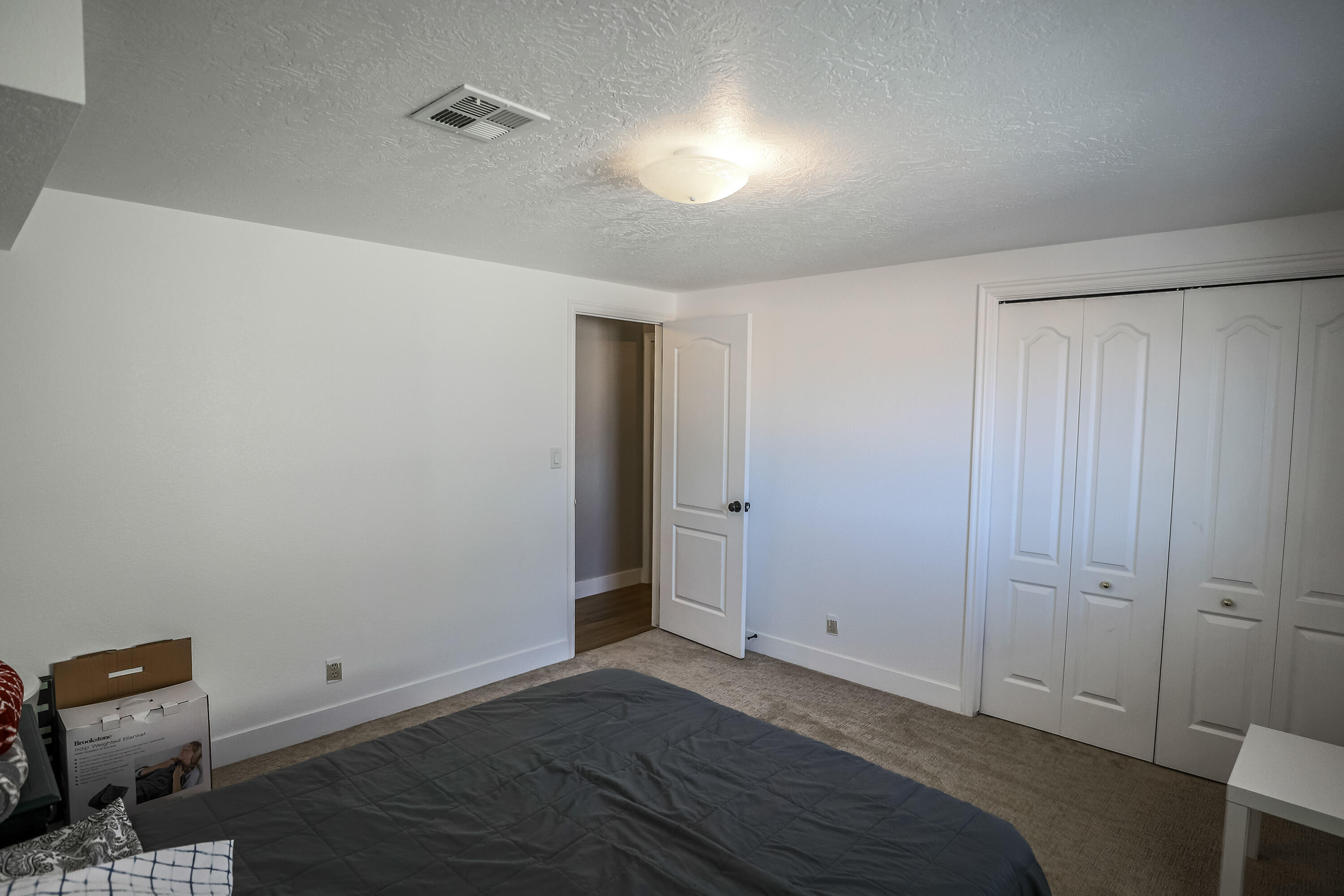 BLOOMINGTON HILLS - Residential