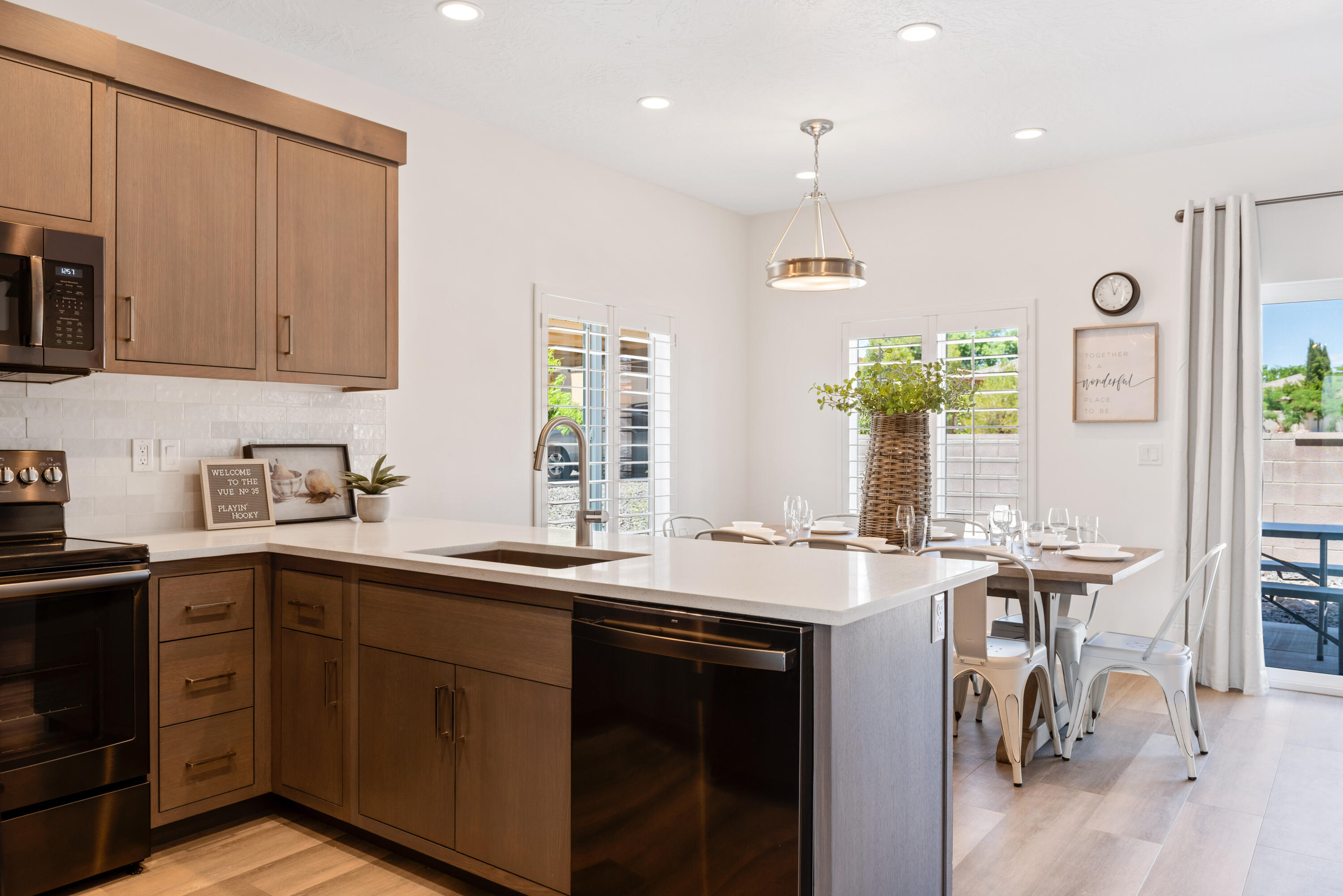 VUE AT GREEN VALLEY - Residential