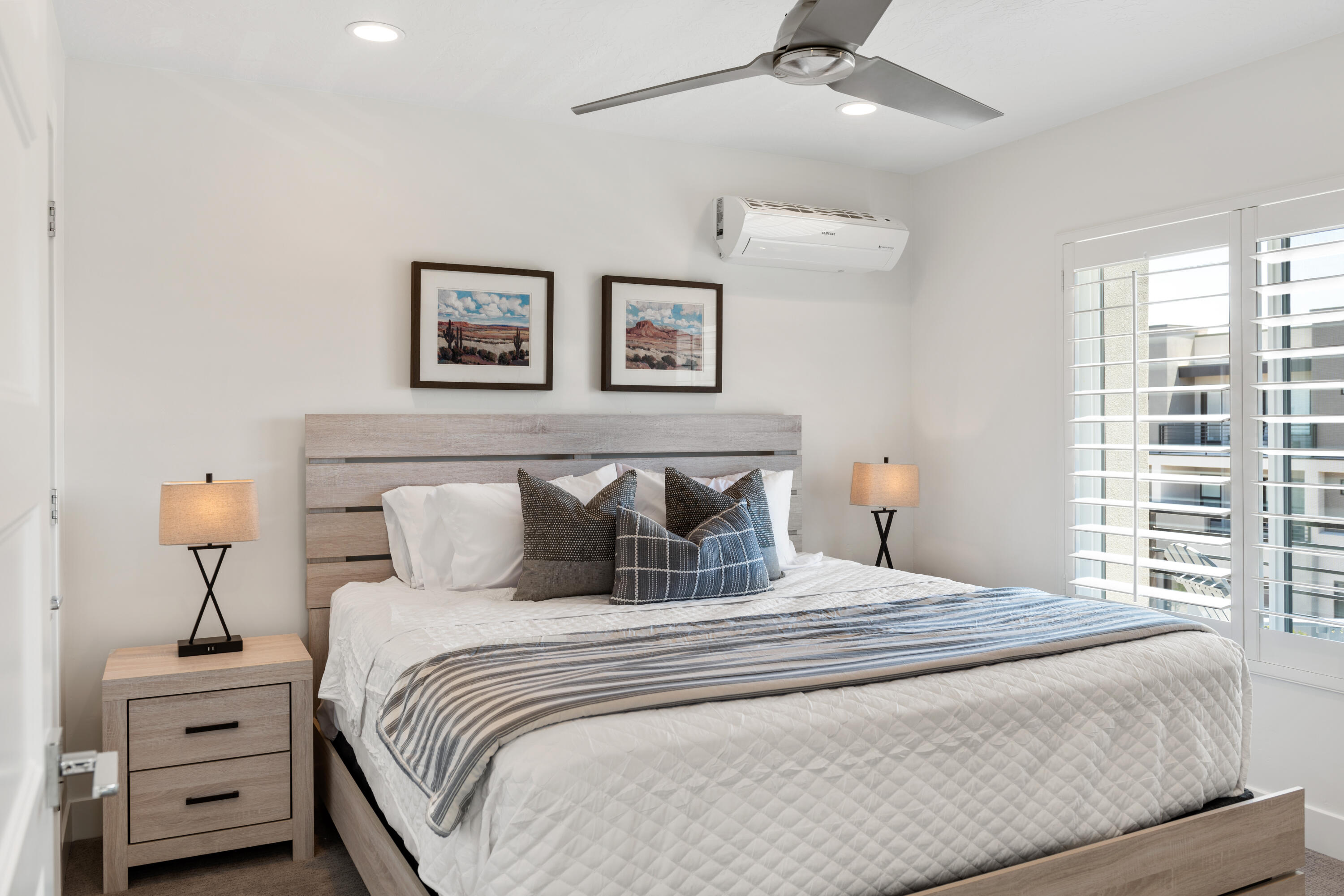 VUE AT GREEN VALLEY - Residential