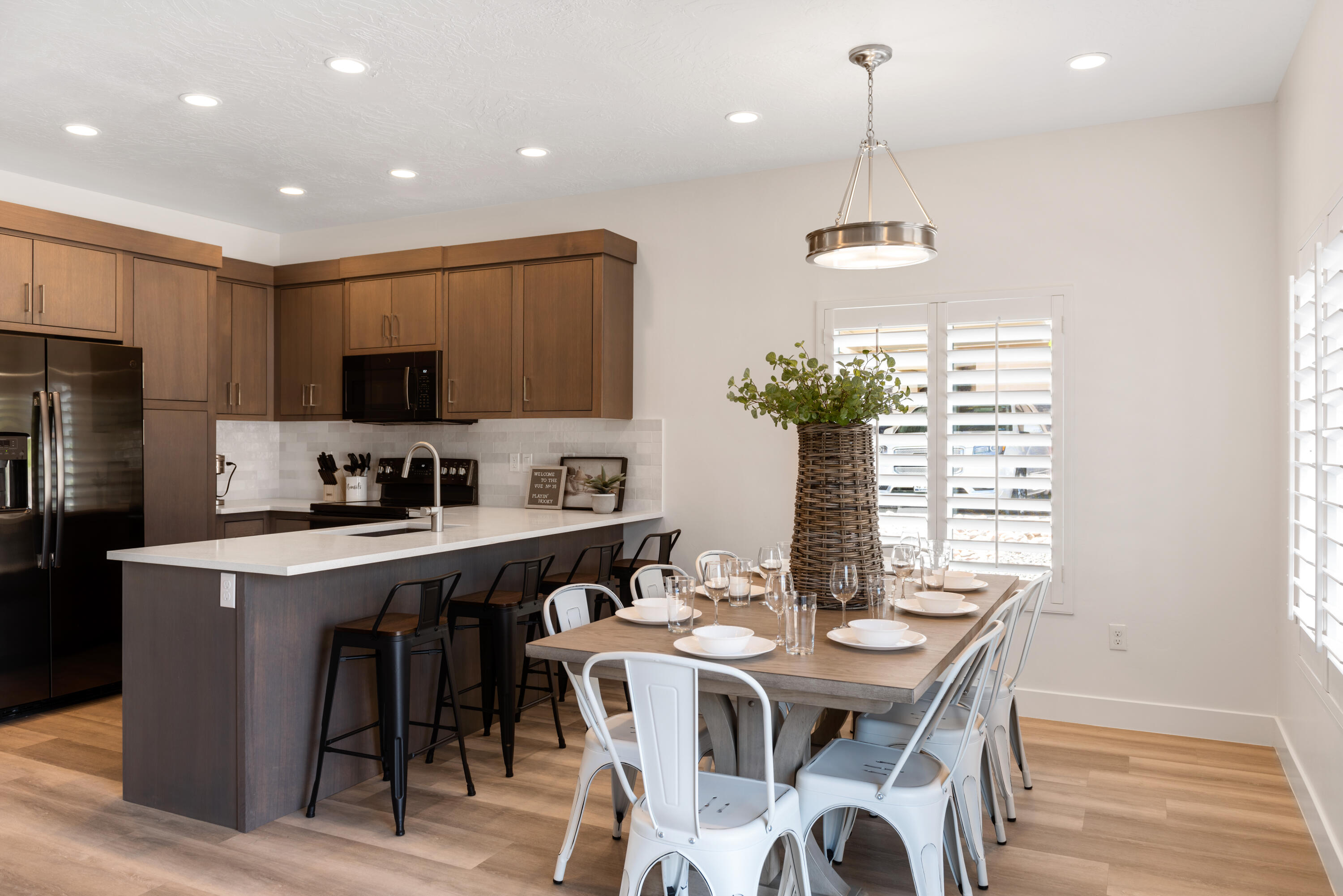VUE AT GREEN VALLEY - Residential