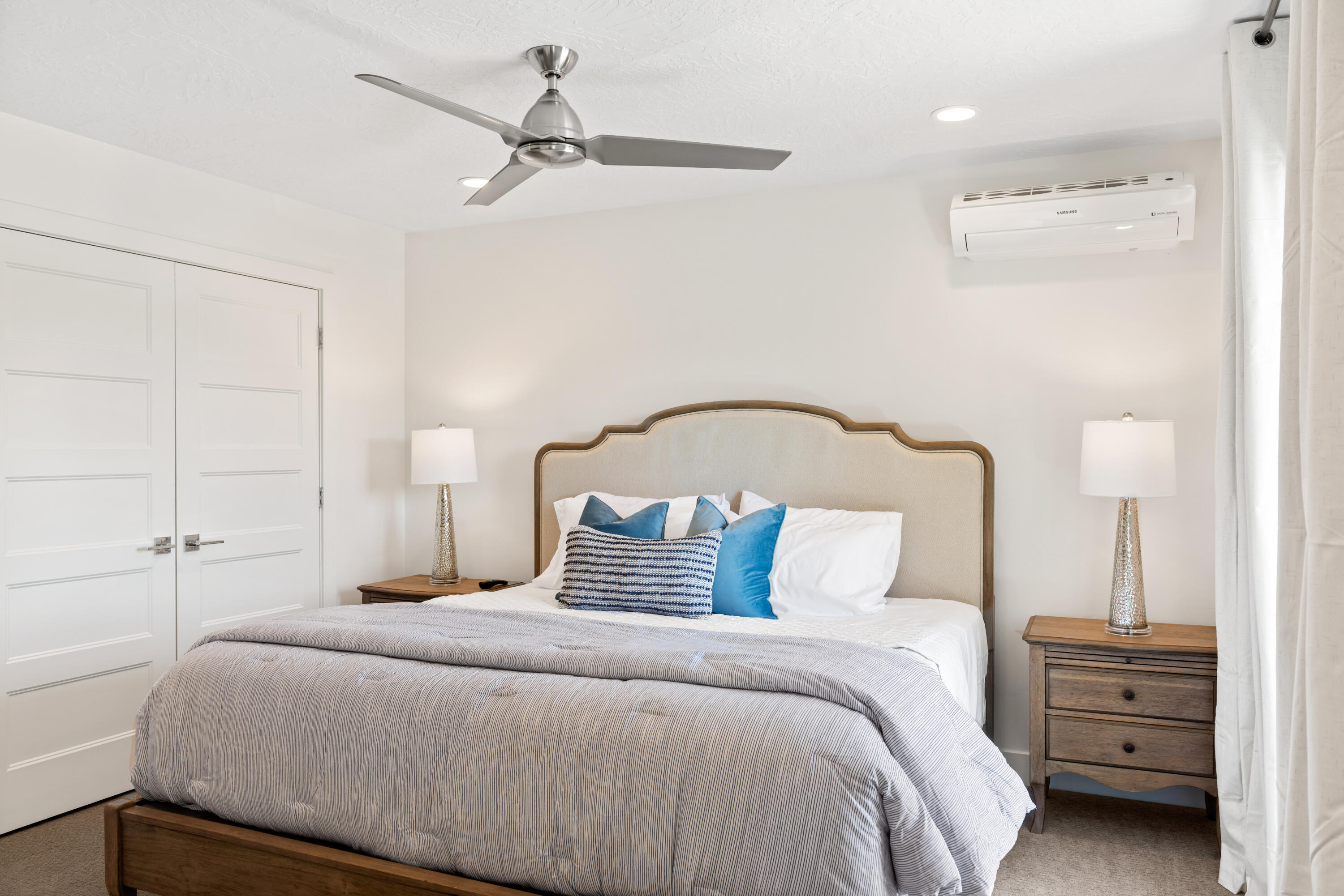 VUE AT GREEN VALLEY - Residential