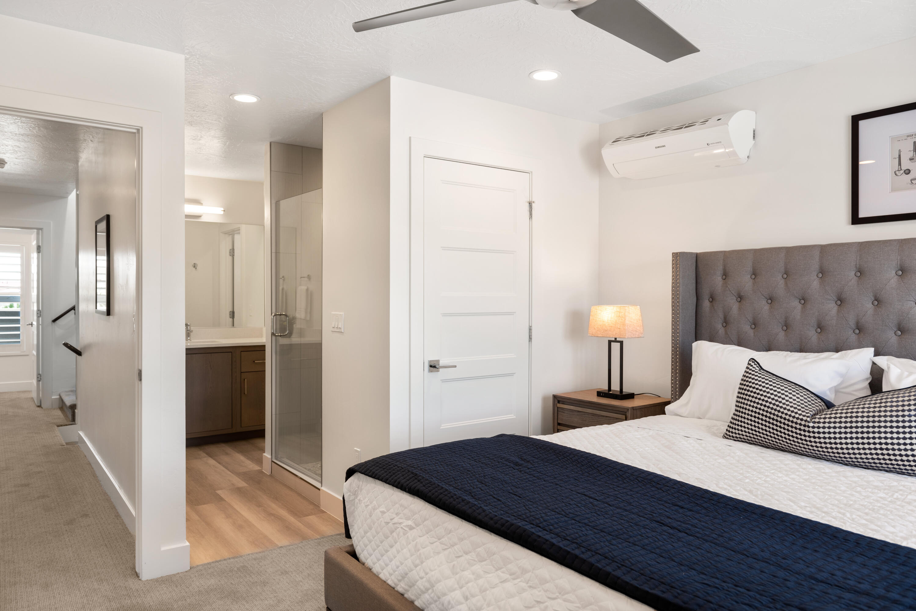 VUE AT GREEN VALLEY - Residential