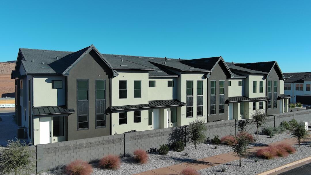 ROCKLAND TOWNHOMES - Residential