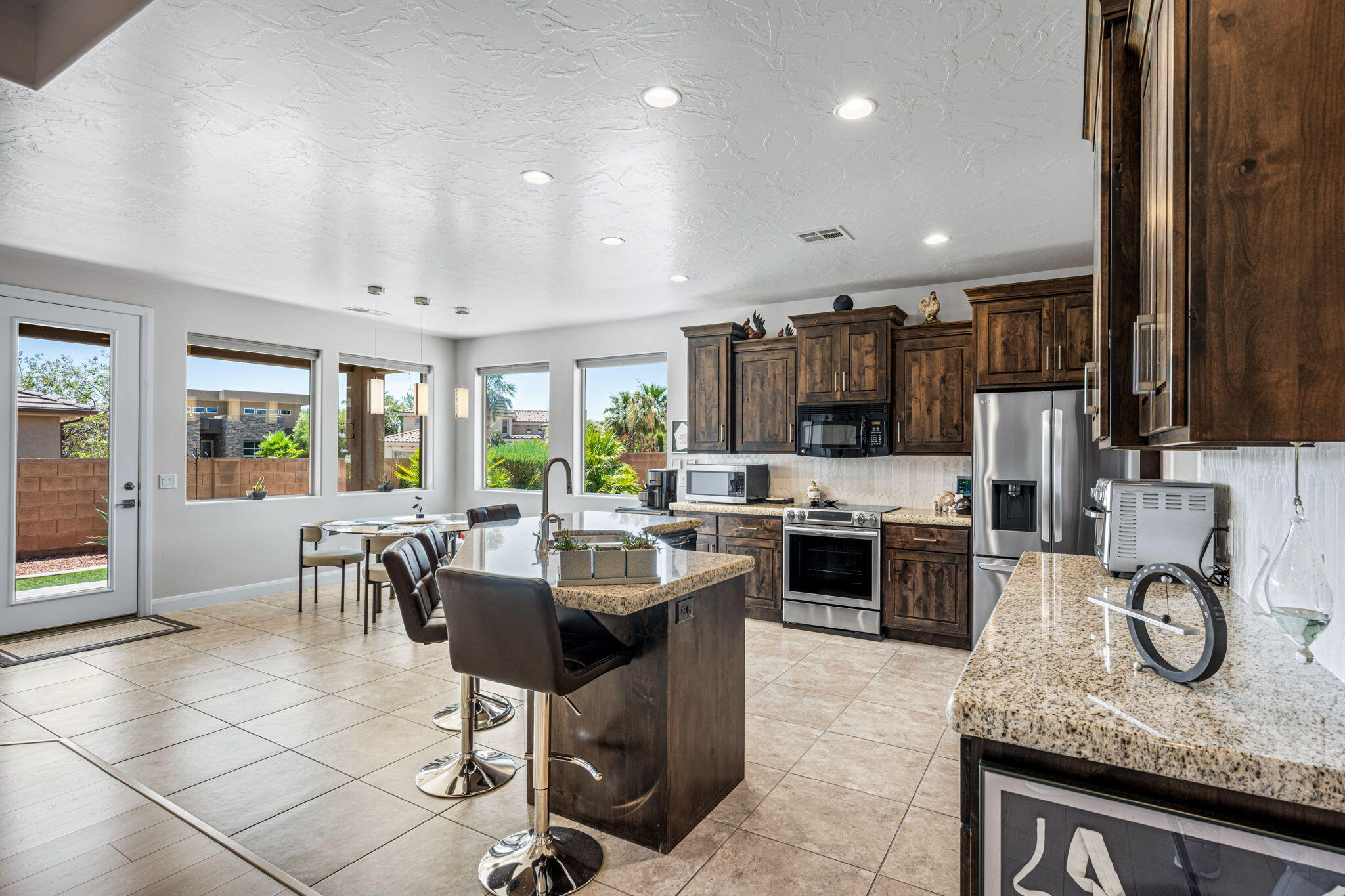 TWIN CREEKS AT STONEBRIDGE - Residential