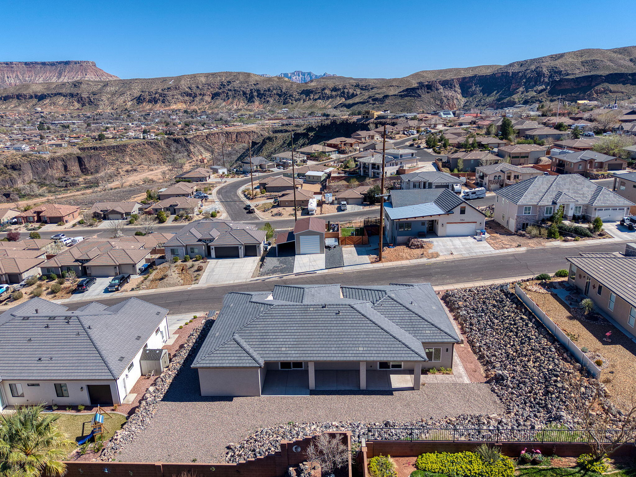 SUNSET RIDGE - Residential