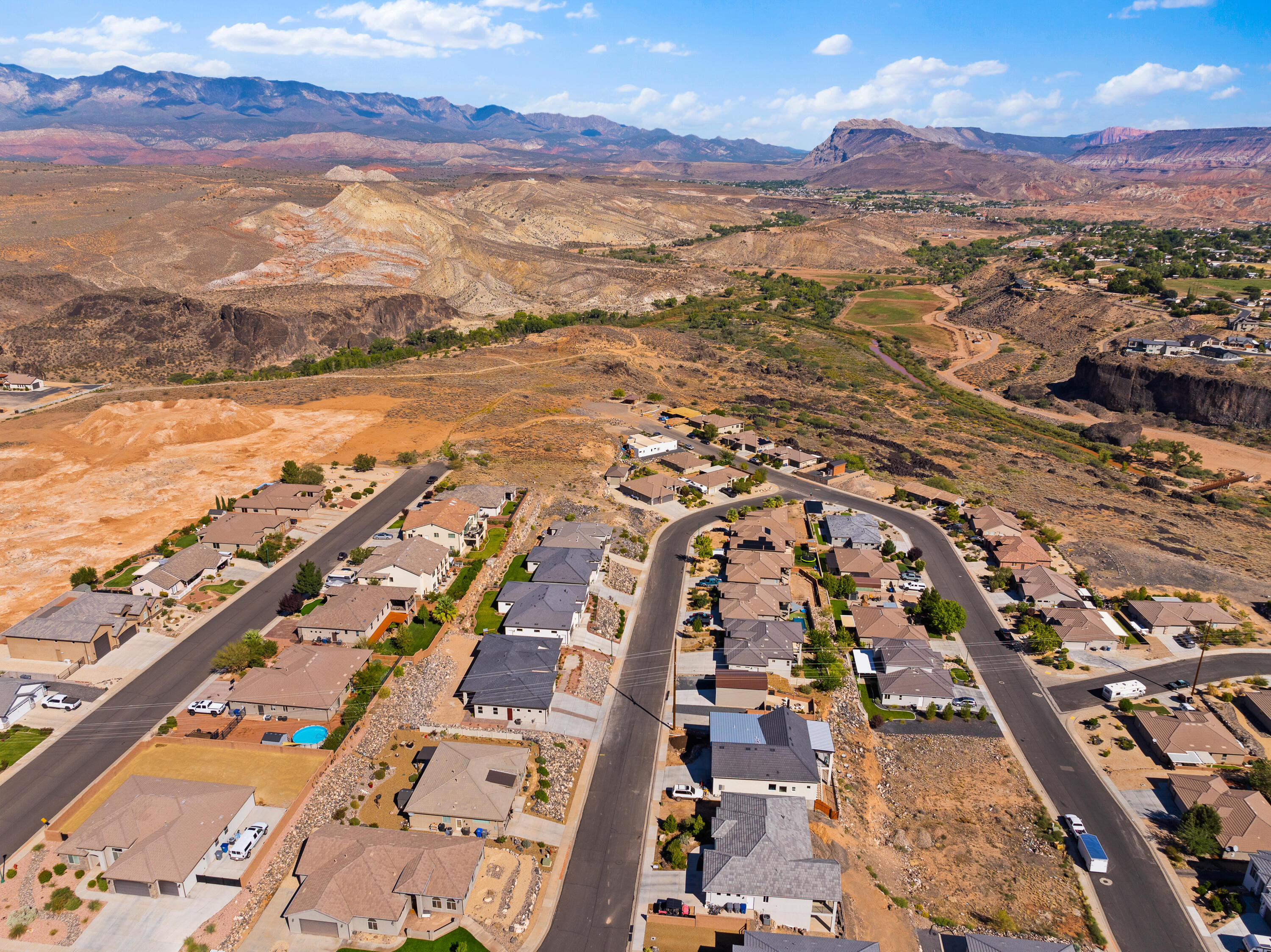 SUNSET RIDGE - Residential