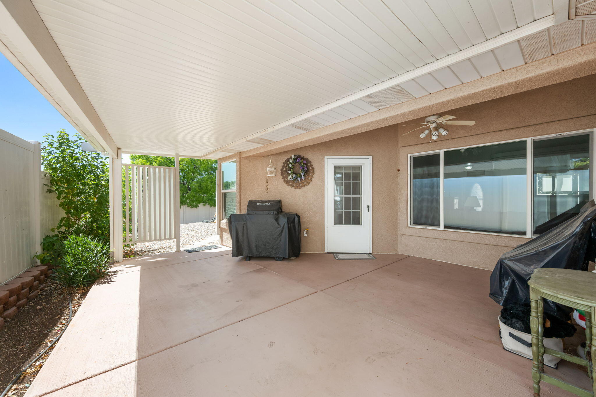 PARADISE WEST - Residential