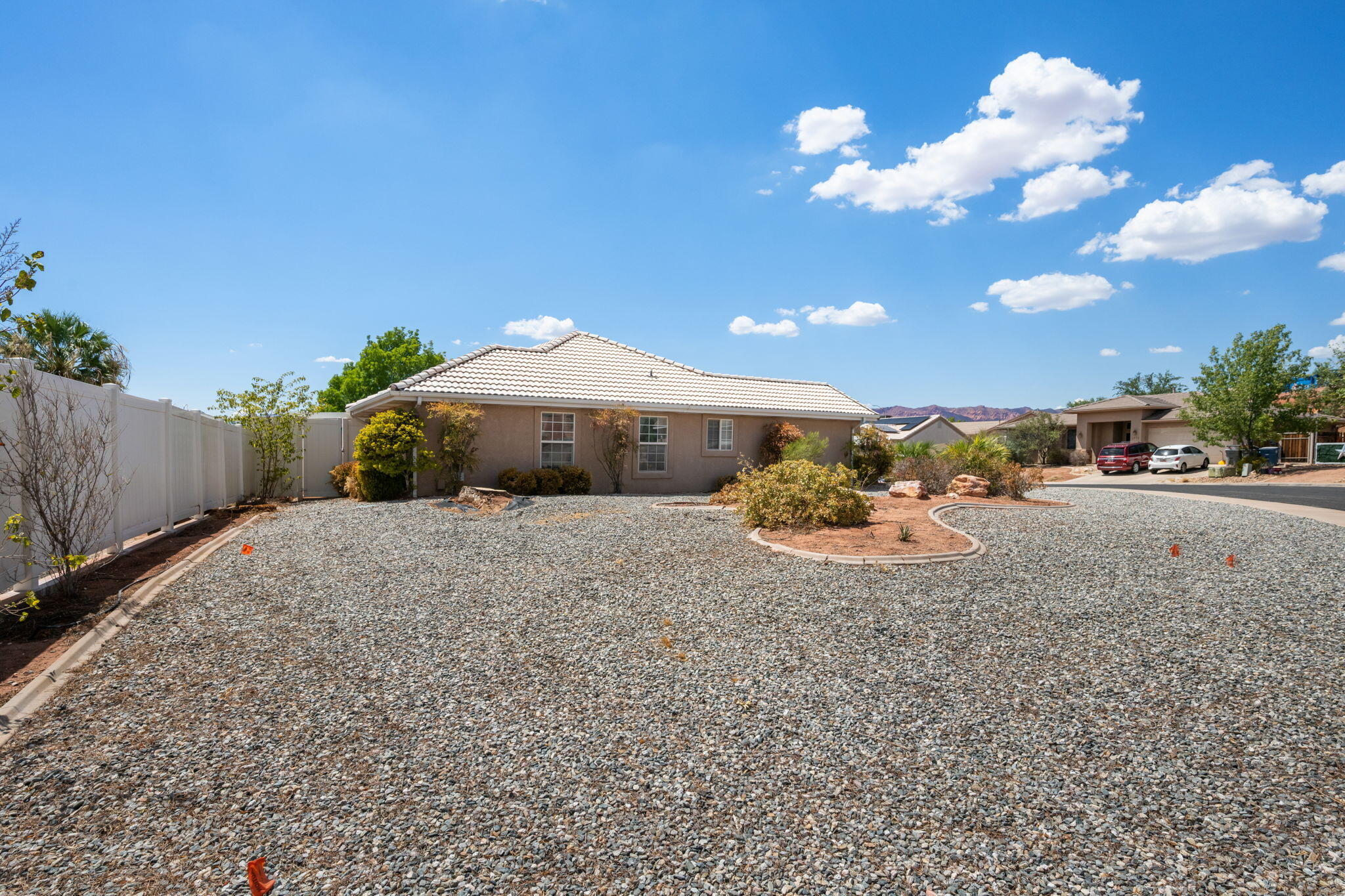 PARADISE WEST - Residential
