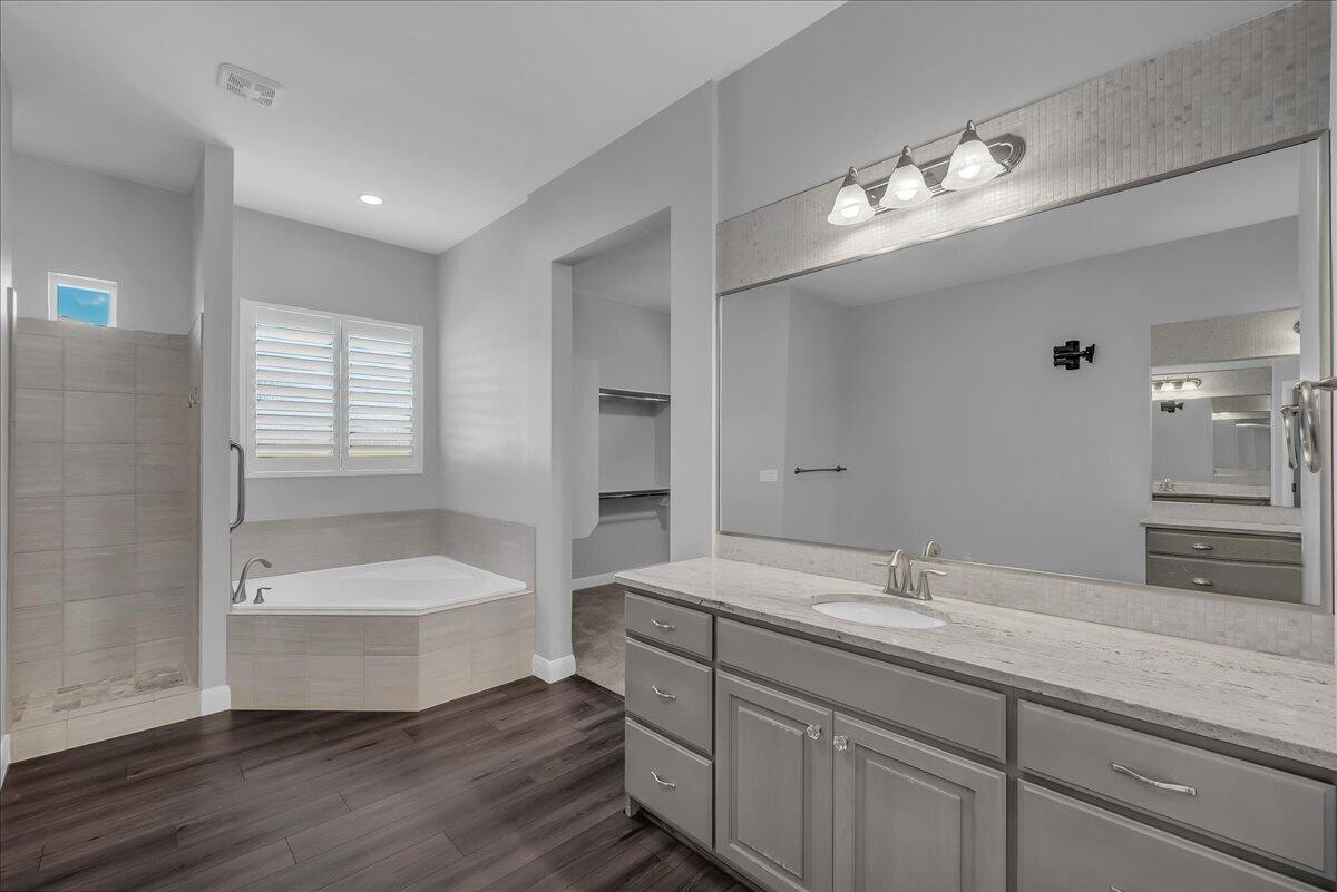 DIXIE SPRINGS - Residential
