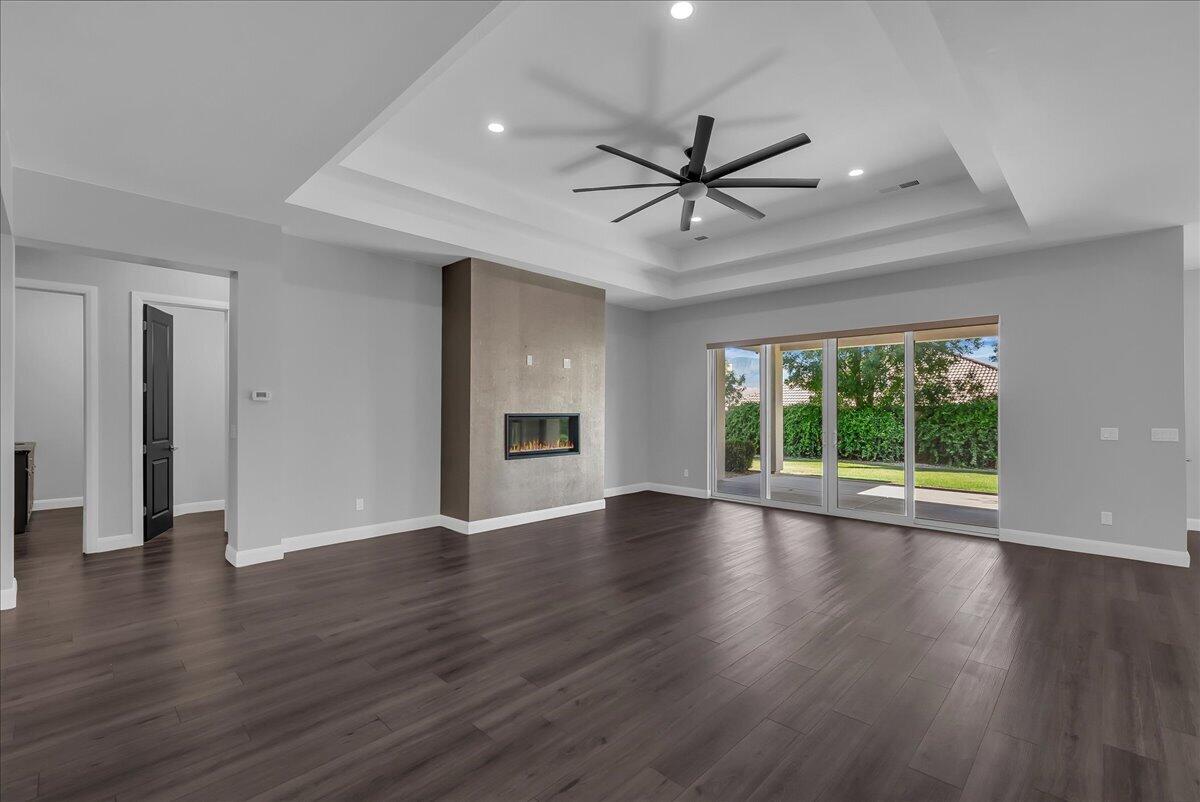 DIXIE SPRINGS - Residential