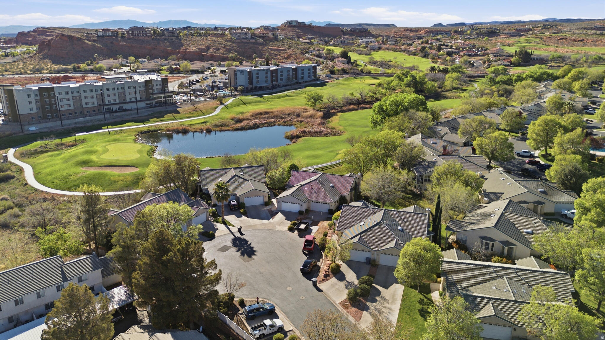 HIGHLANDS - Residential