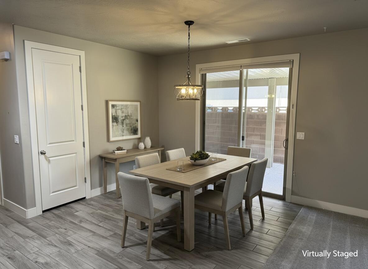 IVY WOOD - Residential