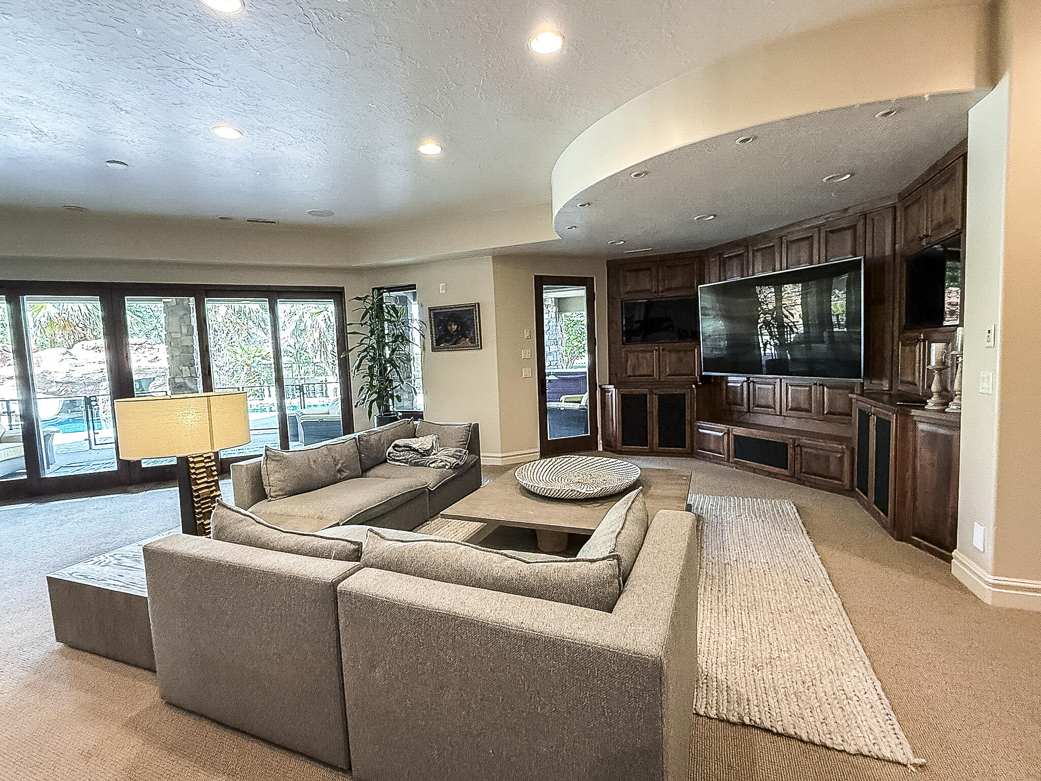 NORTHBRIDGE ESTATES - Residential