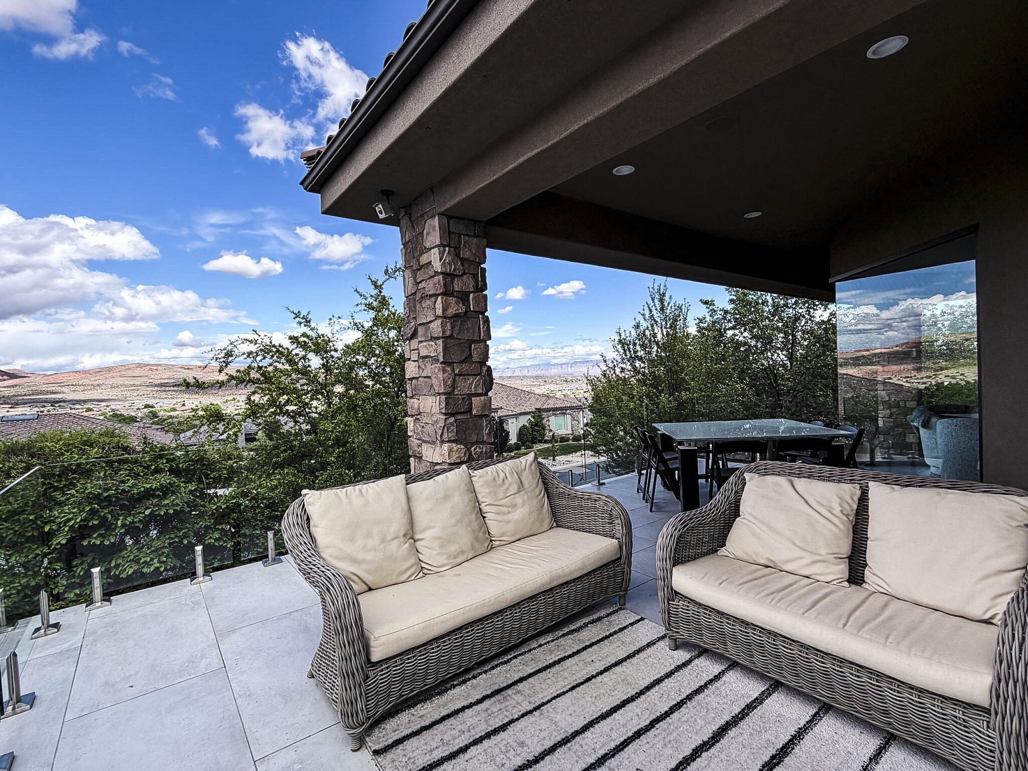NORTHBRIDGE ESTATES - Residential