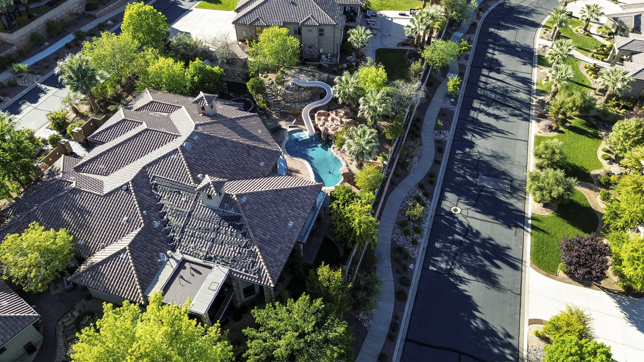 NORTHBRIDGE ESTATES - Residential
