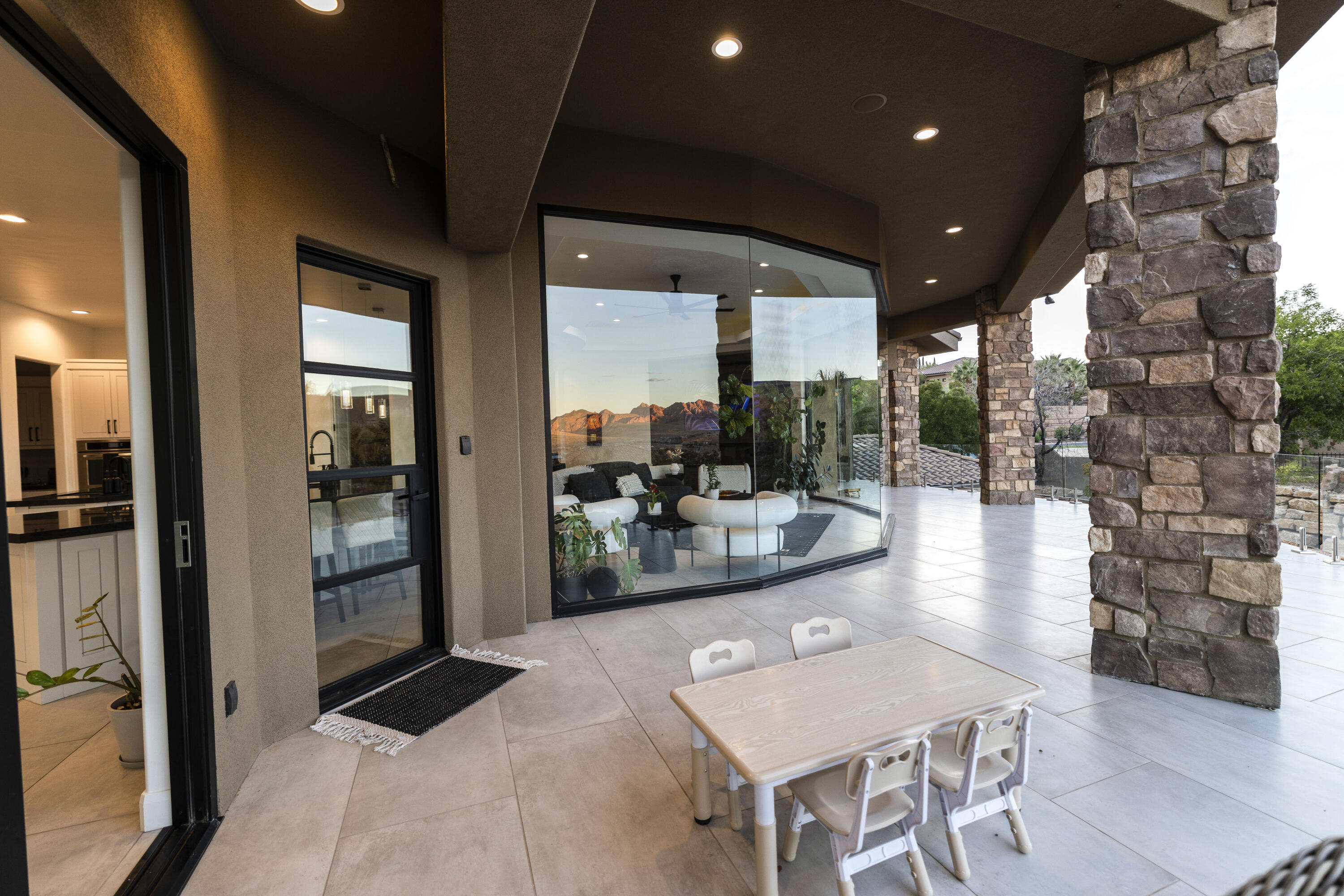 NORTHBRIDGE ESTATES - Residential