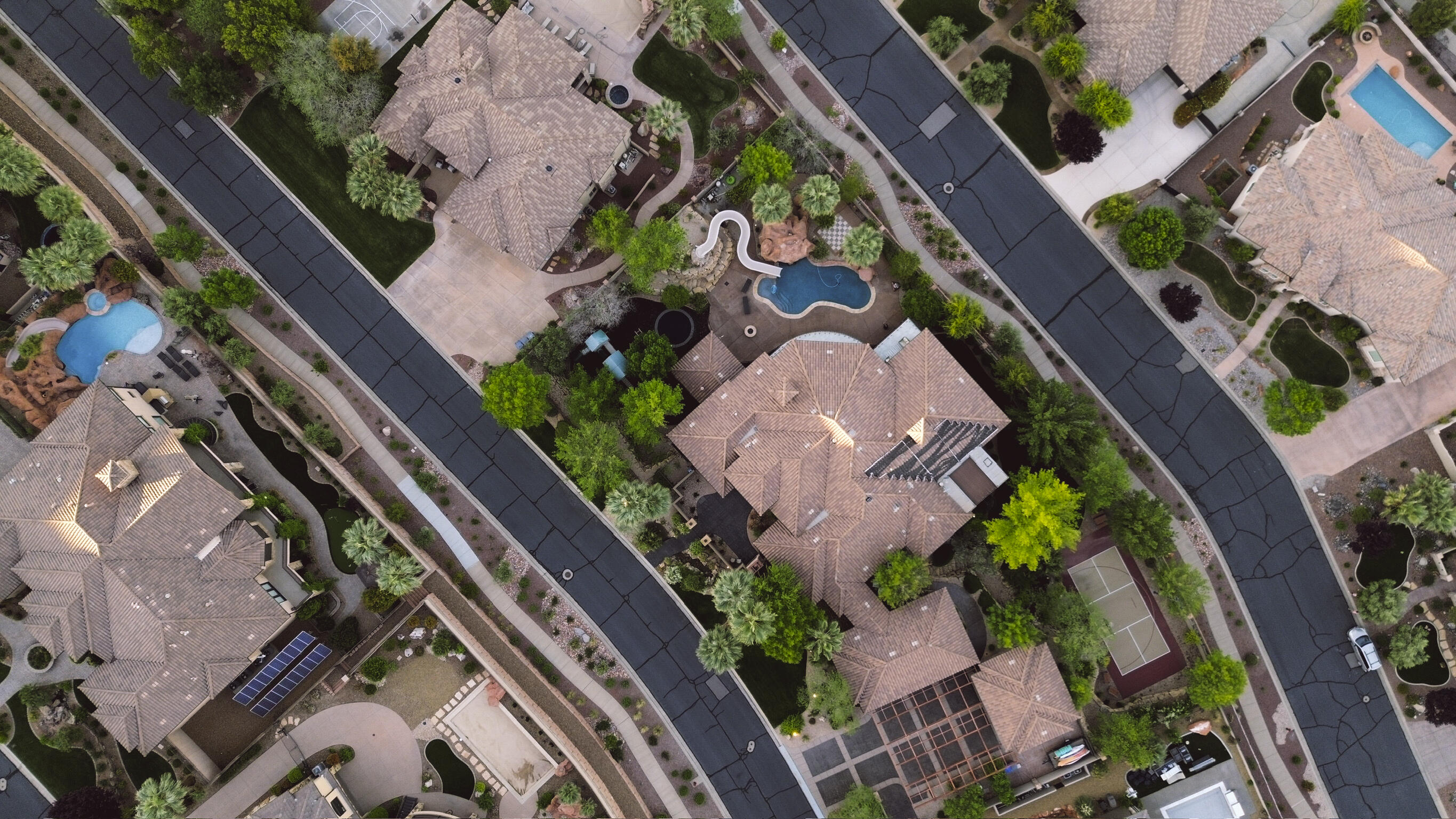 NORTHBRIDGE ESTATES - Residential