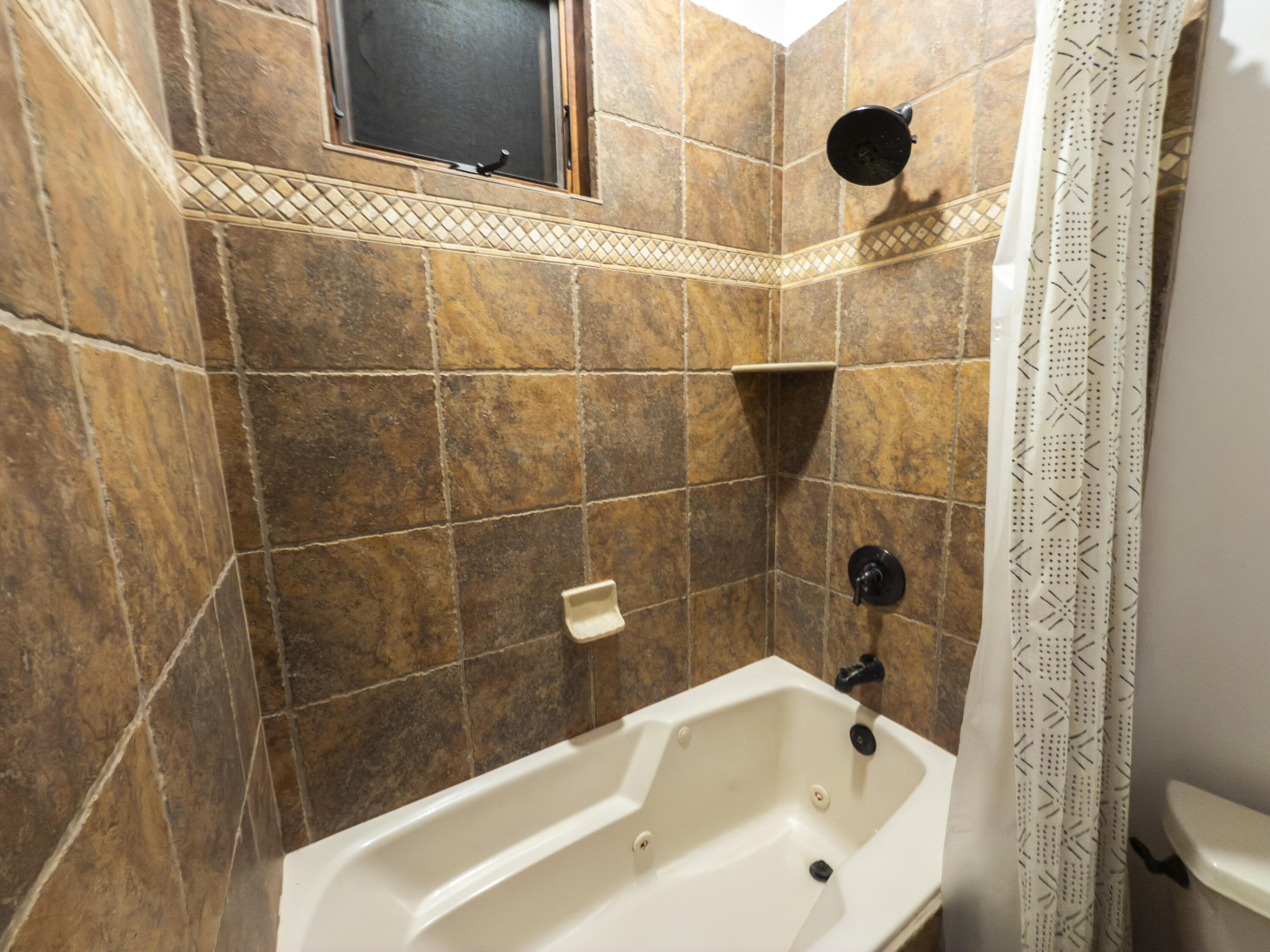 NORTHBRIDGE ESTATES - Residential