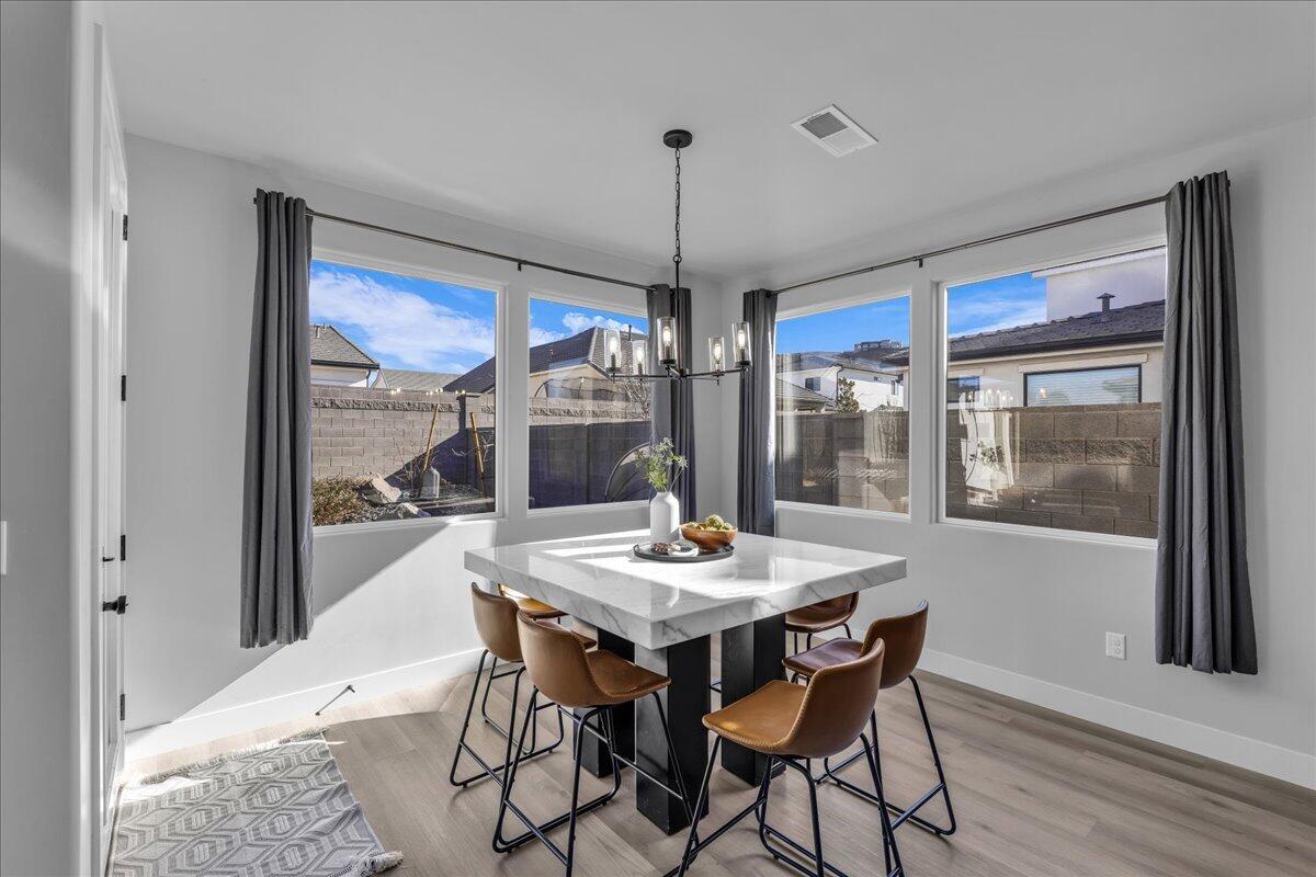 HERITAGE PLACE - Residential