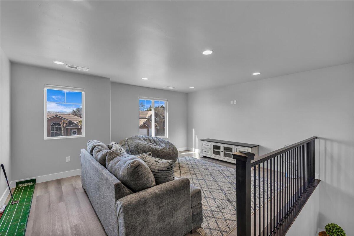 HERITAGE PLACE - Residential