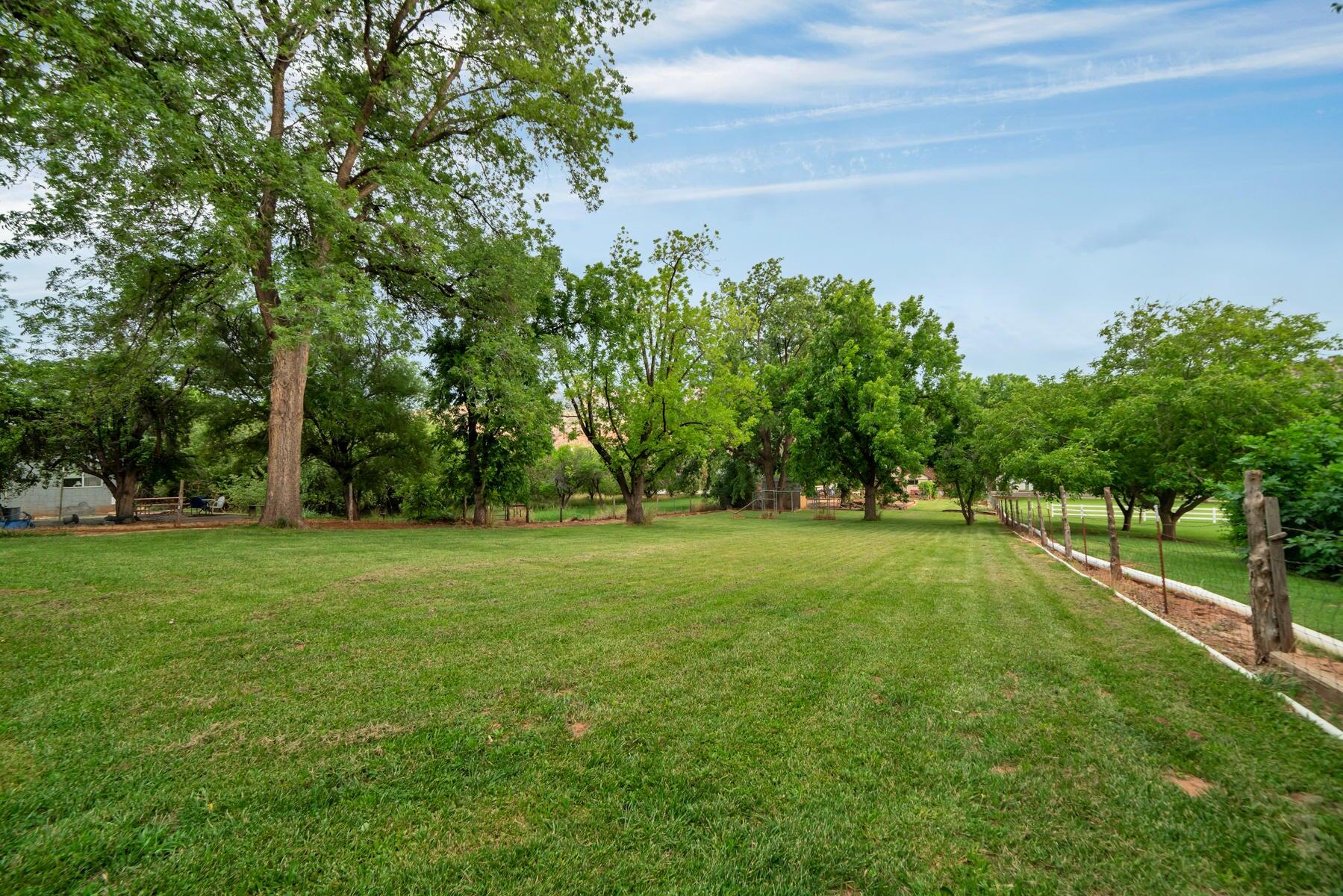 ROCKVILLE TOWNSITE - Residential