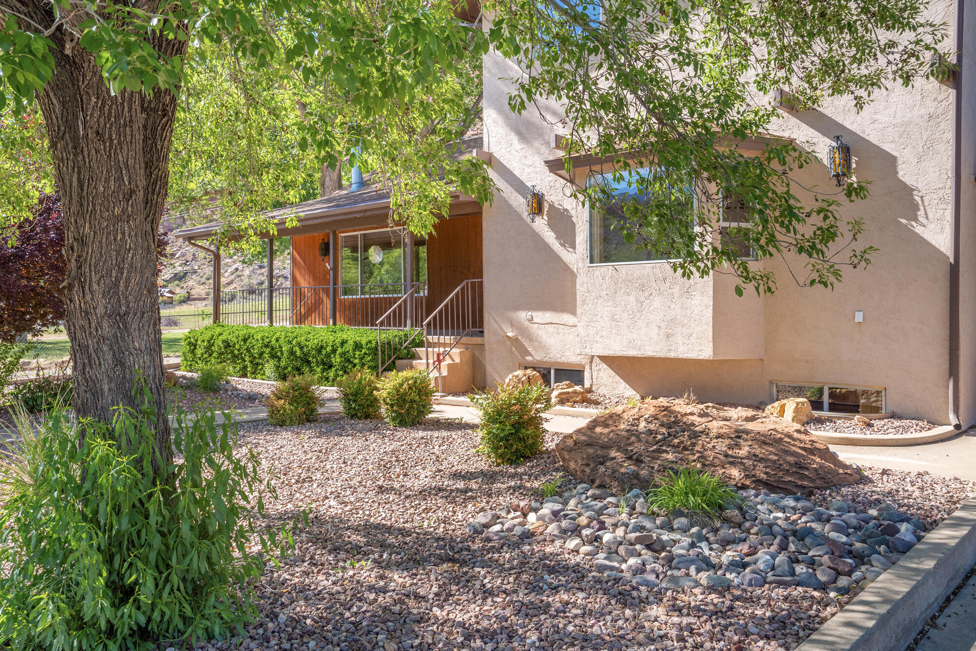 ROCKVILLE TOWNSITE - Residential