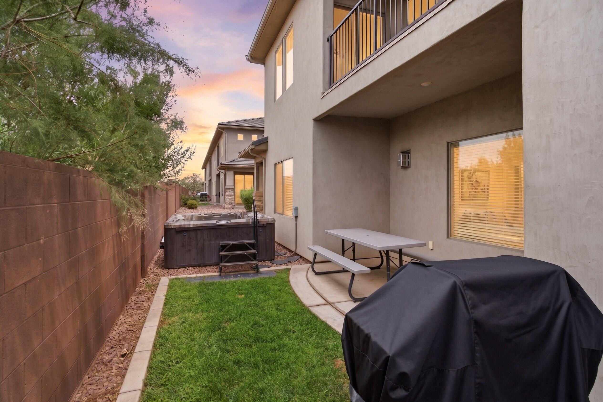 ZION VILLAGE TWHM - Residential