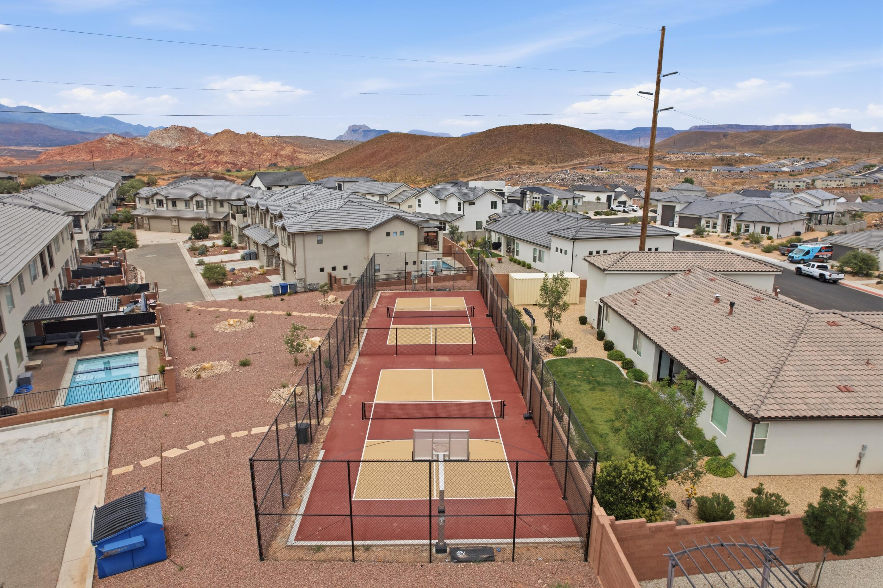 ZION VILLAGE TWHM - Residential