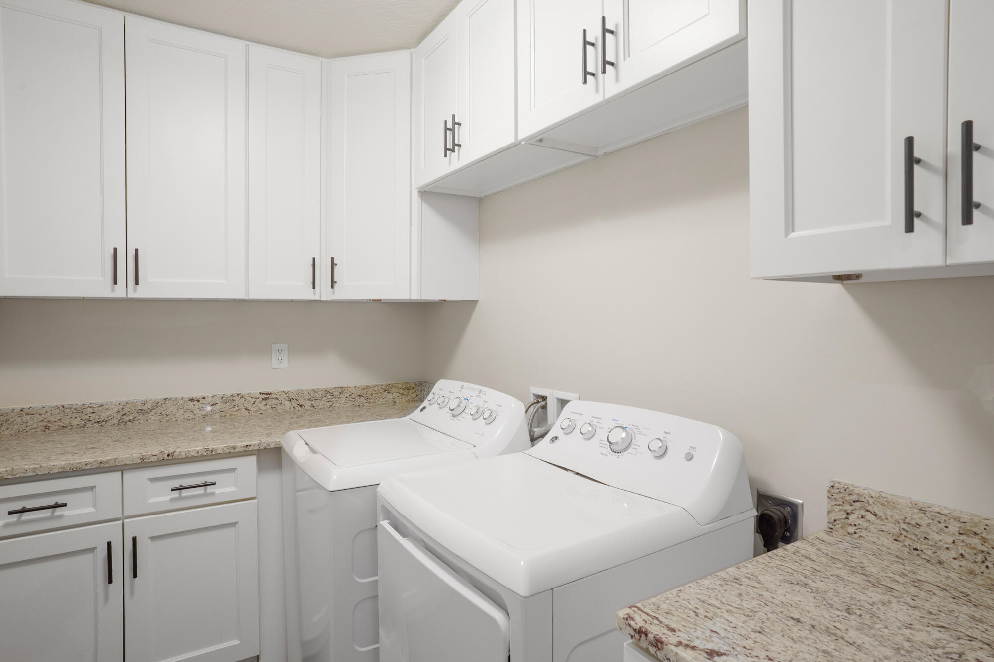 ZION VILLAGE TWHM - Residential