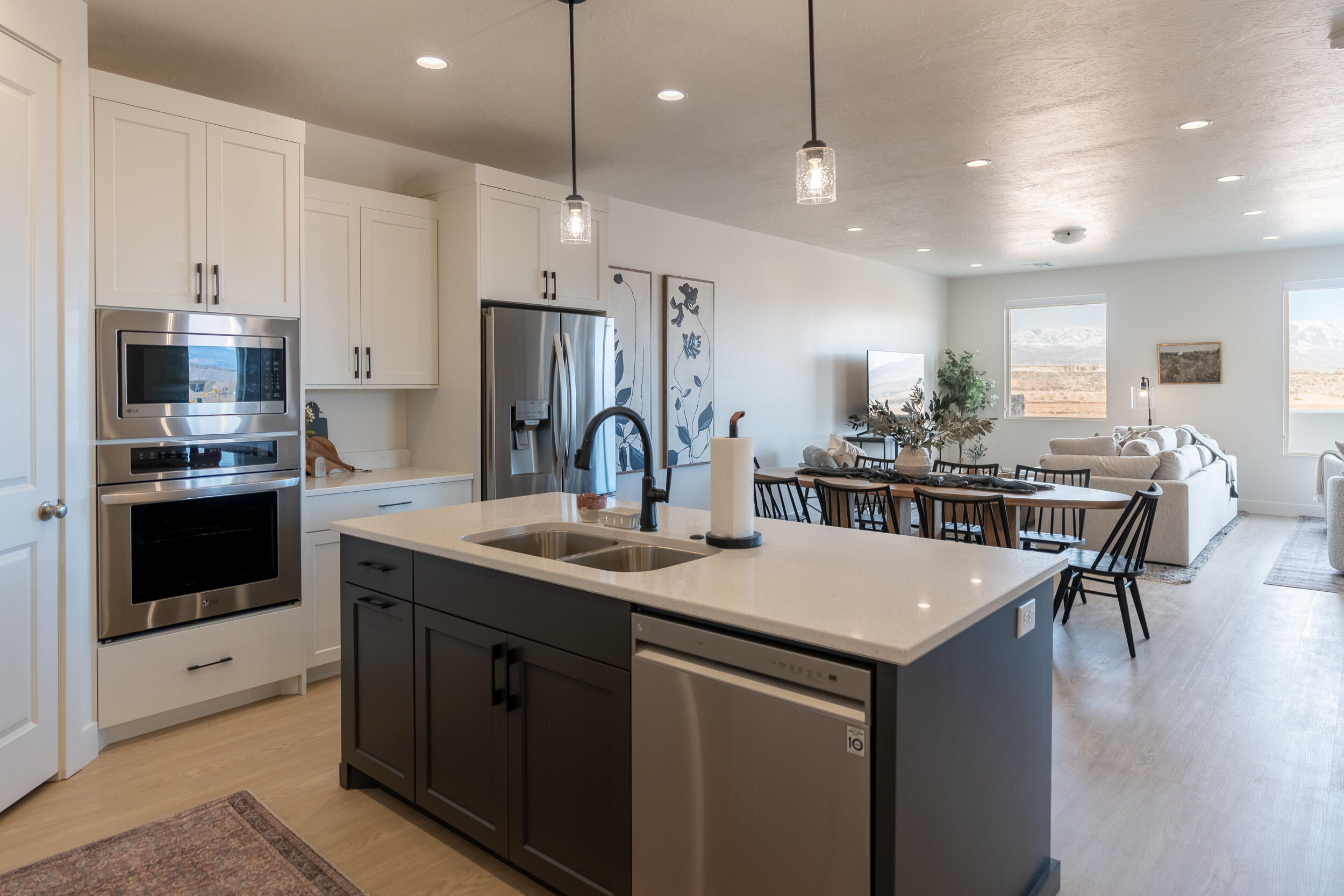 DESERT COLOR RESORT - Residential