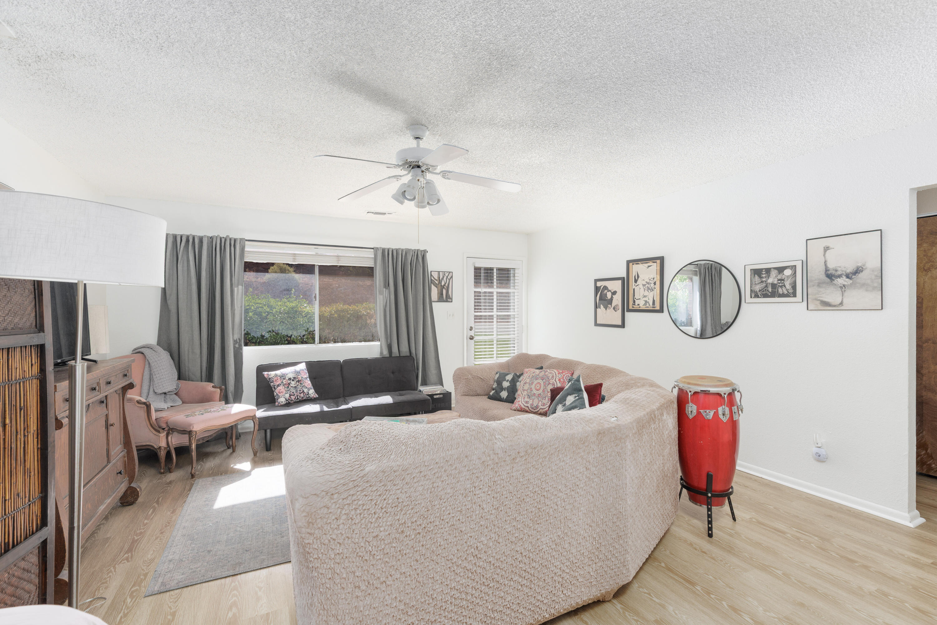 RED HILLS - Residential Income
