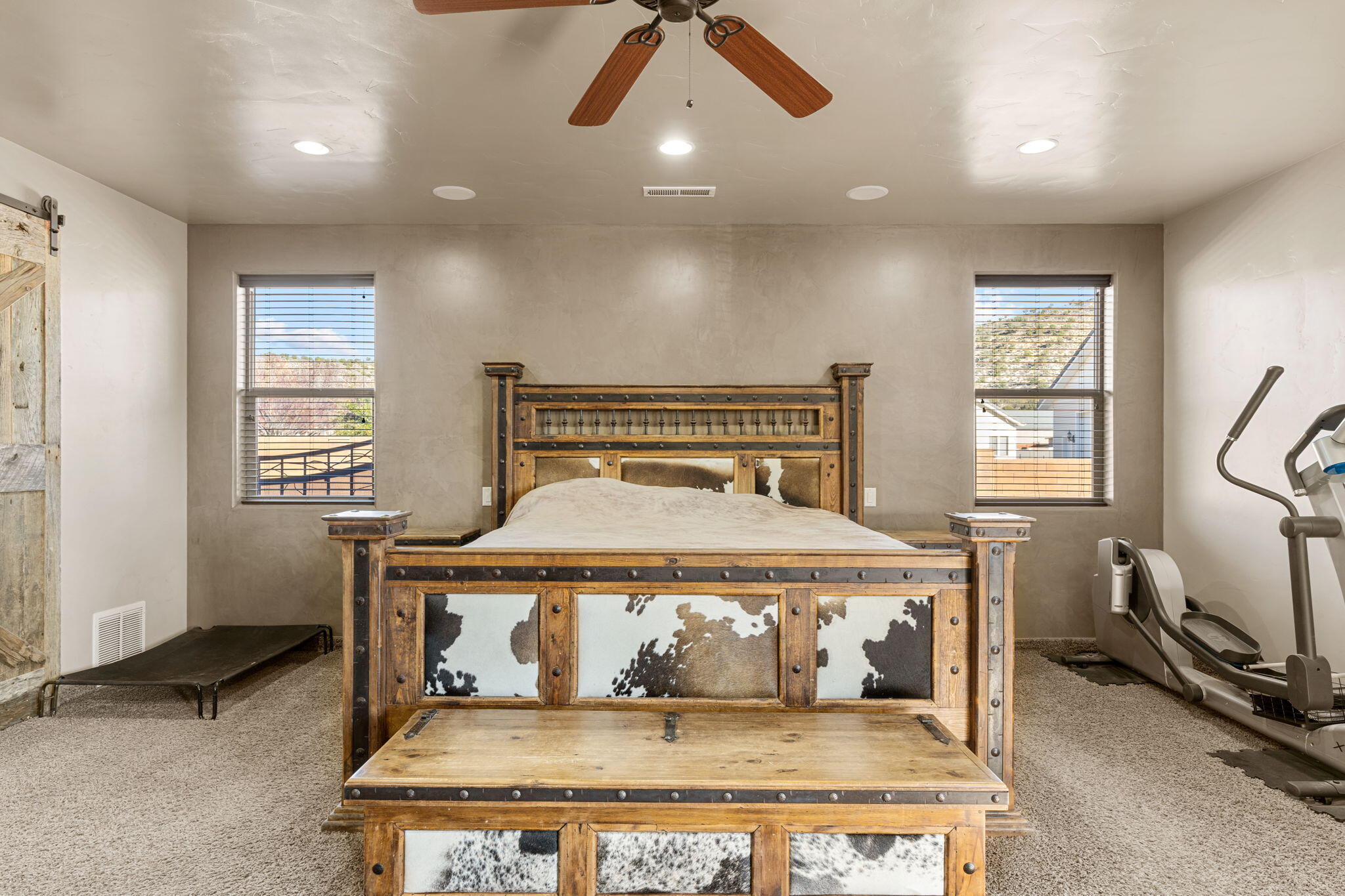 DIAMOND VALLEY ACRES - Residential