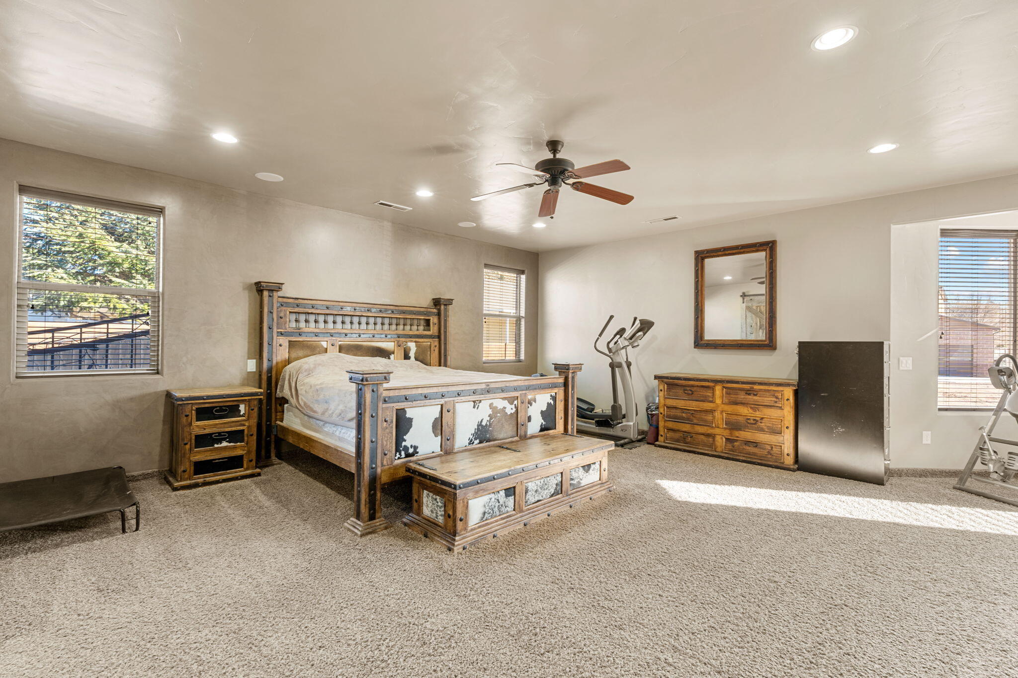 DIAMOND VALLEY ACRES - Residential