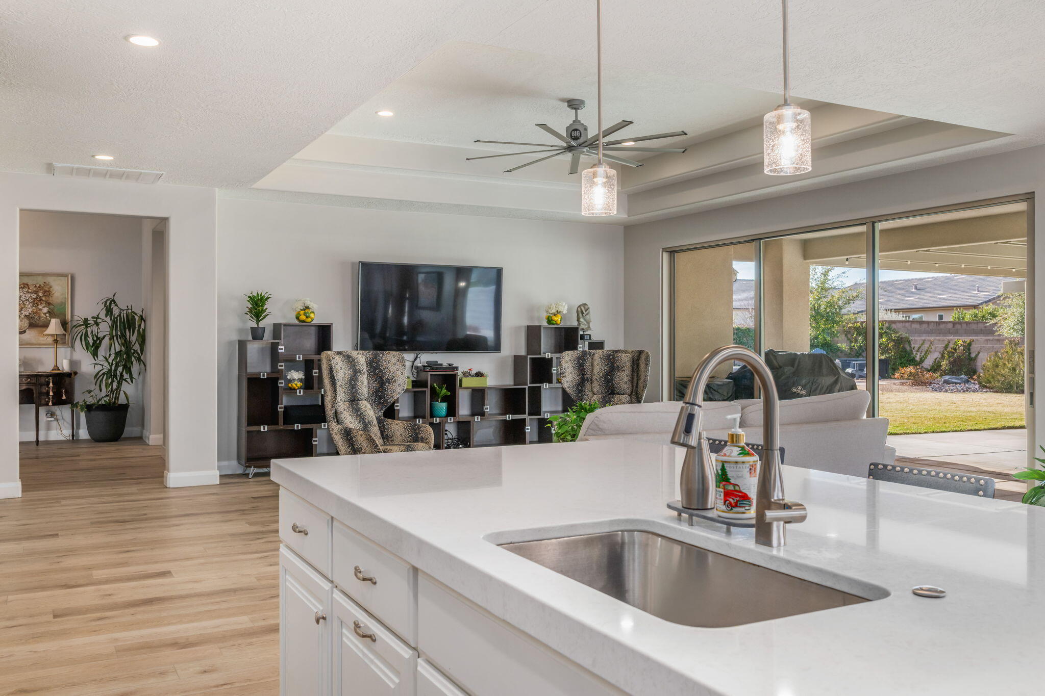 VIEWS AT CORAL CANYON - Residential