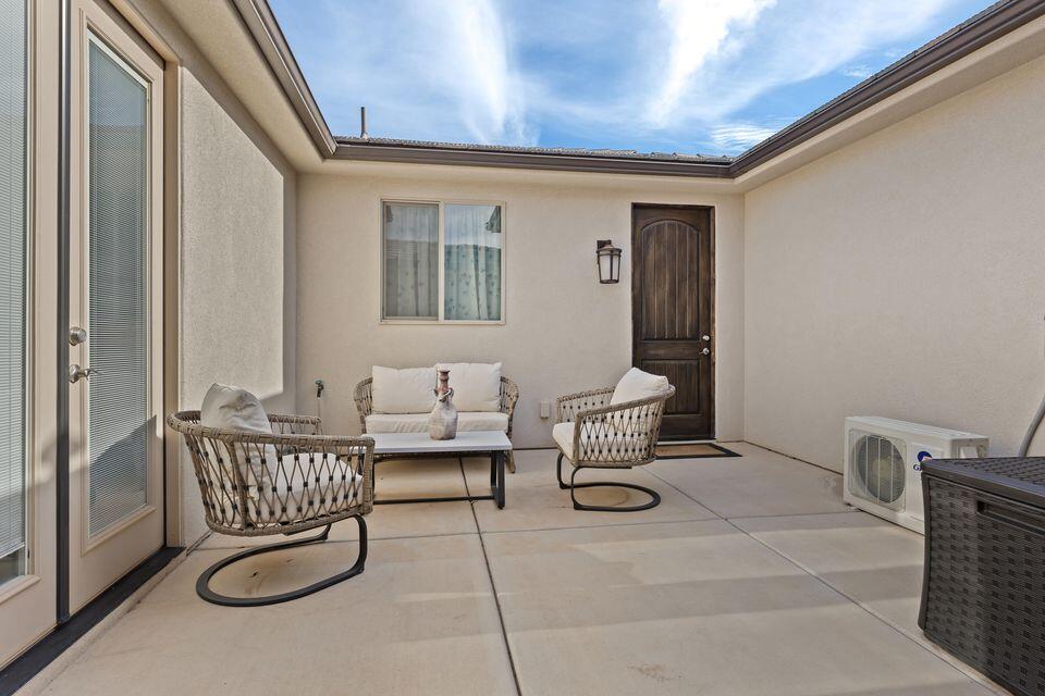 VIEWS AT CORAL CANYON - Residential