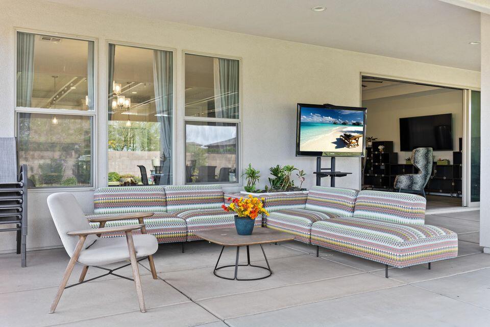 VIEWS AT CORAL CANYON - Residential