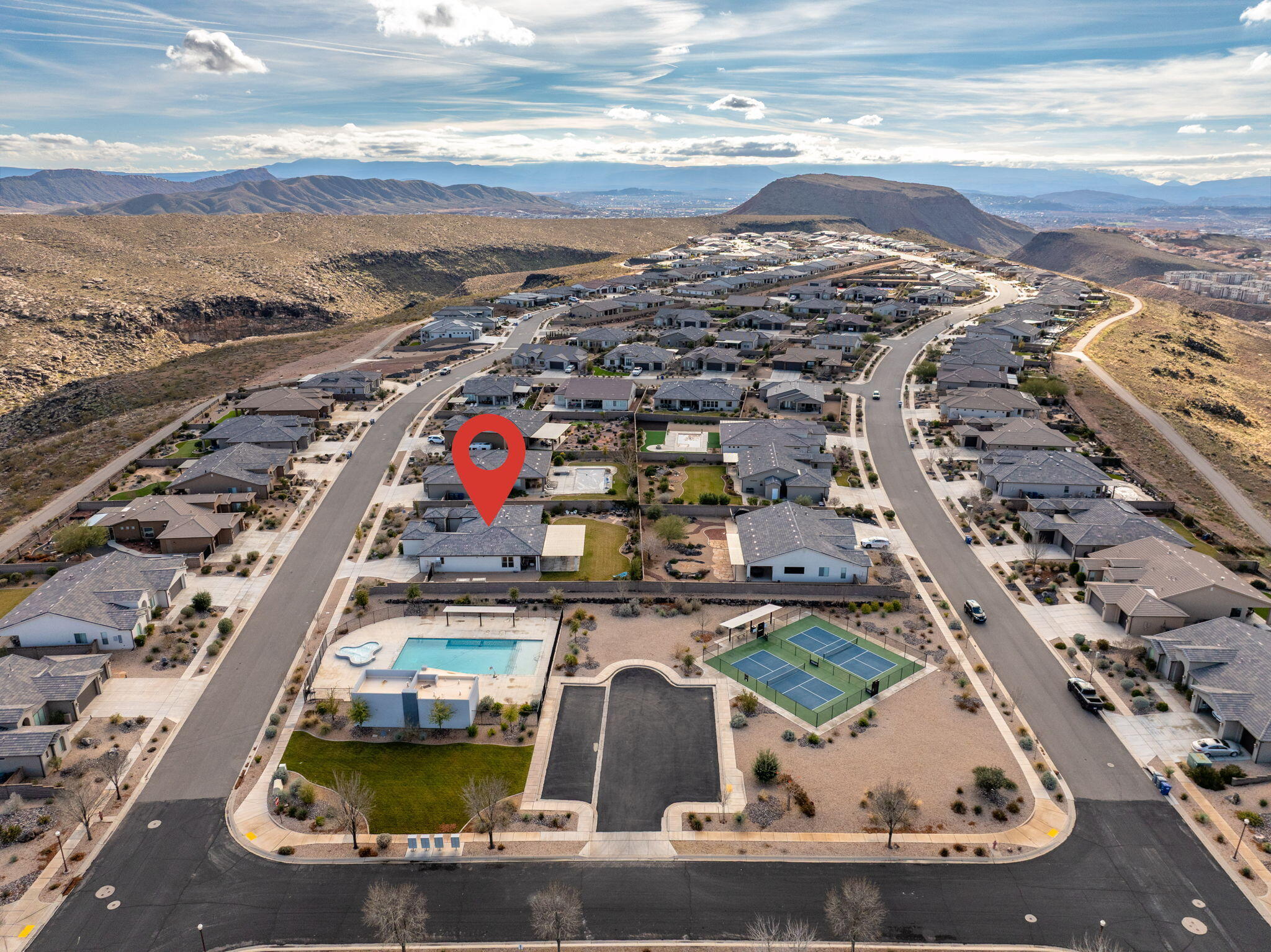 VIEWS AT CORAL CANYON - Residential