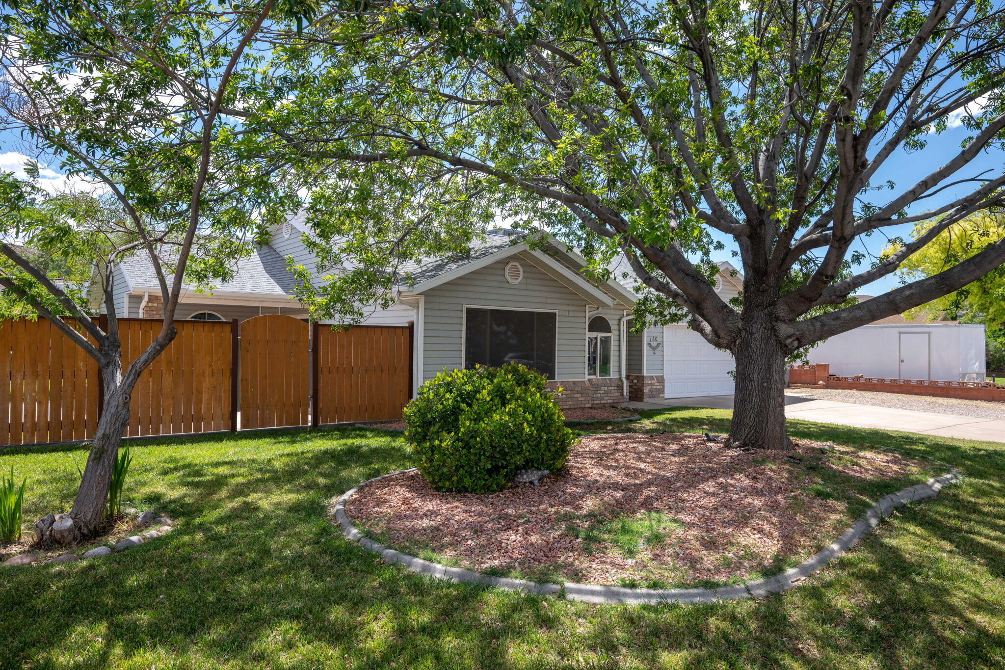 ORCHARD SPRINGS - Residential