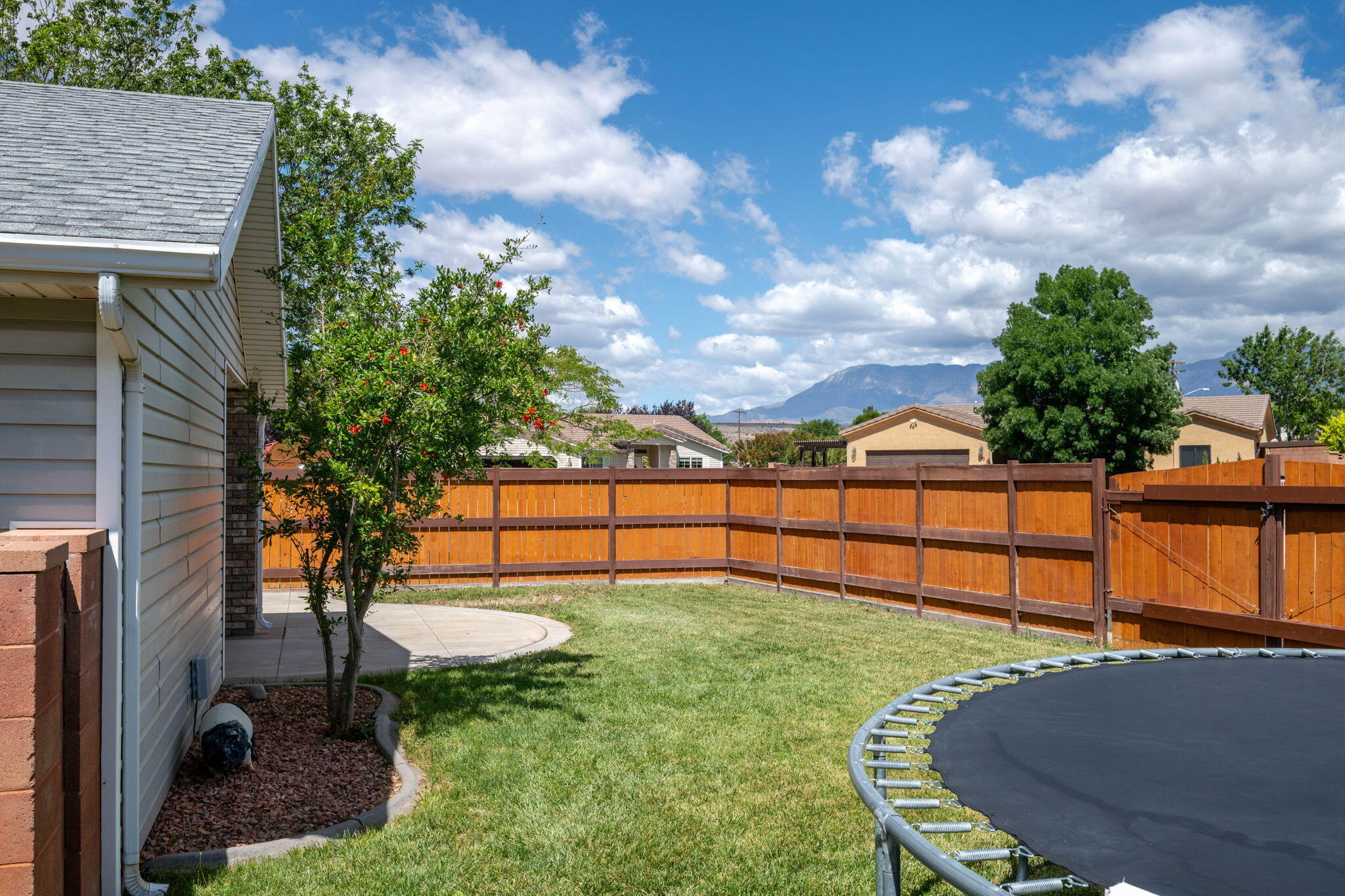 ORCHARD SPRINGS - Residential