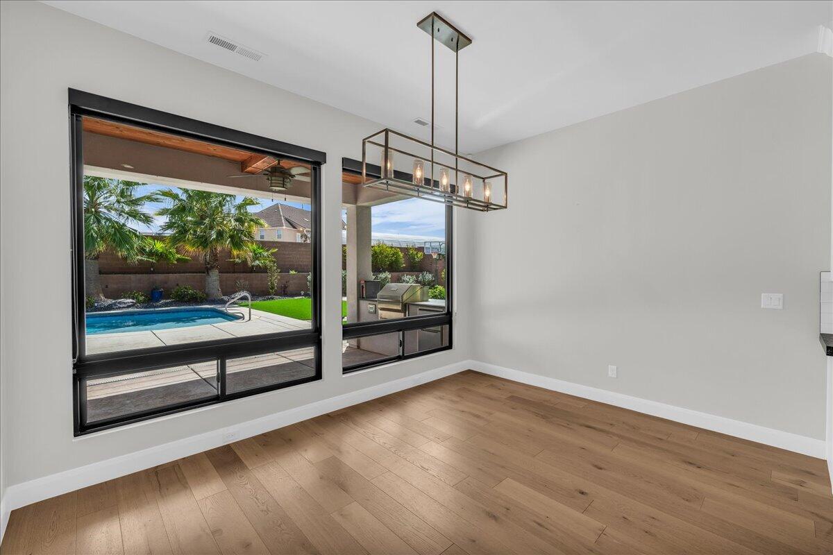 COVE AT LITTLE VALLEY - Residential
