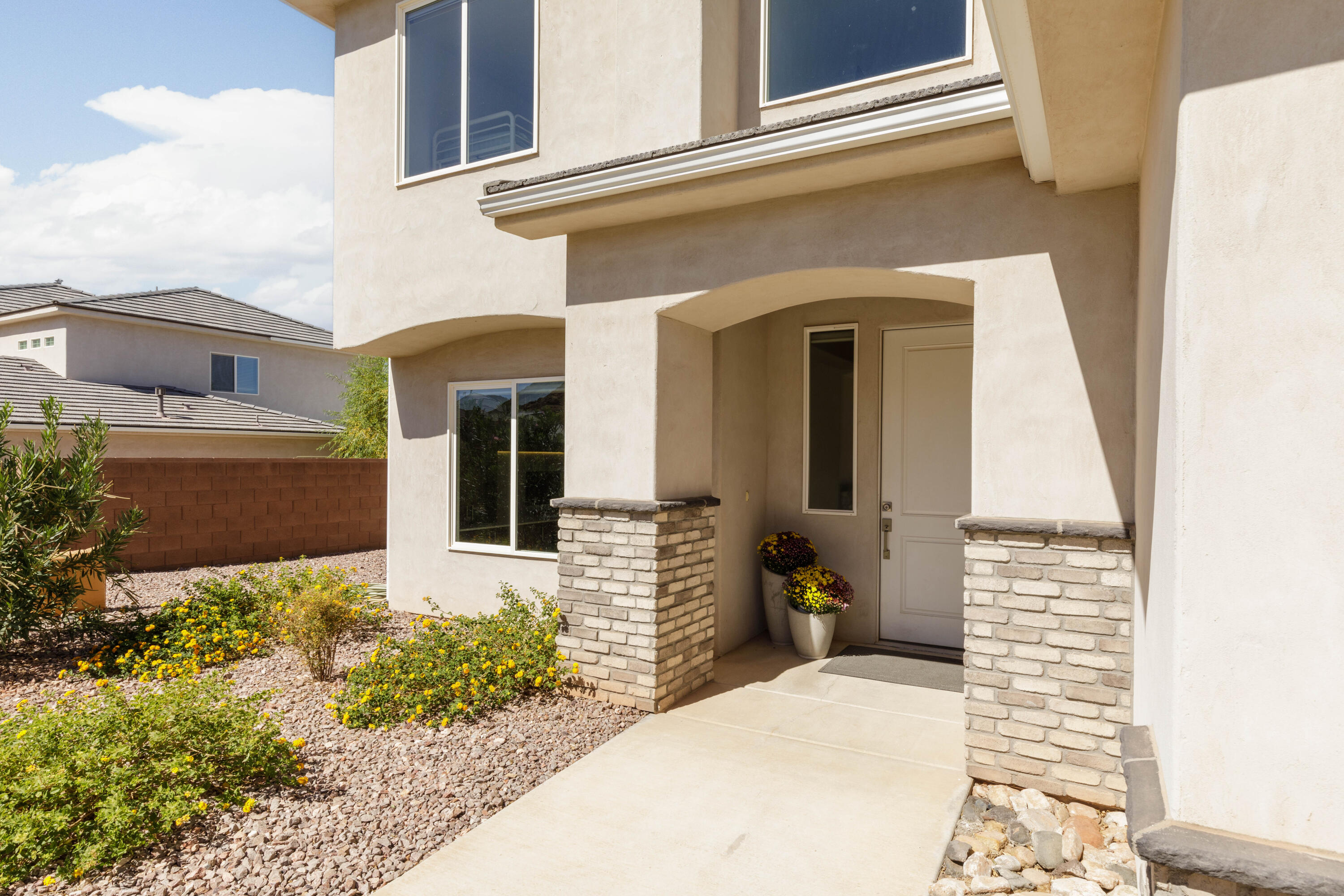 SEQUOIA ESTATES - Residential
