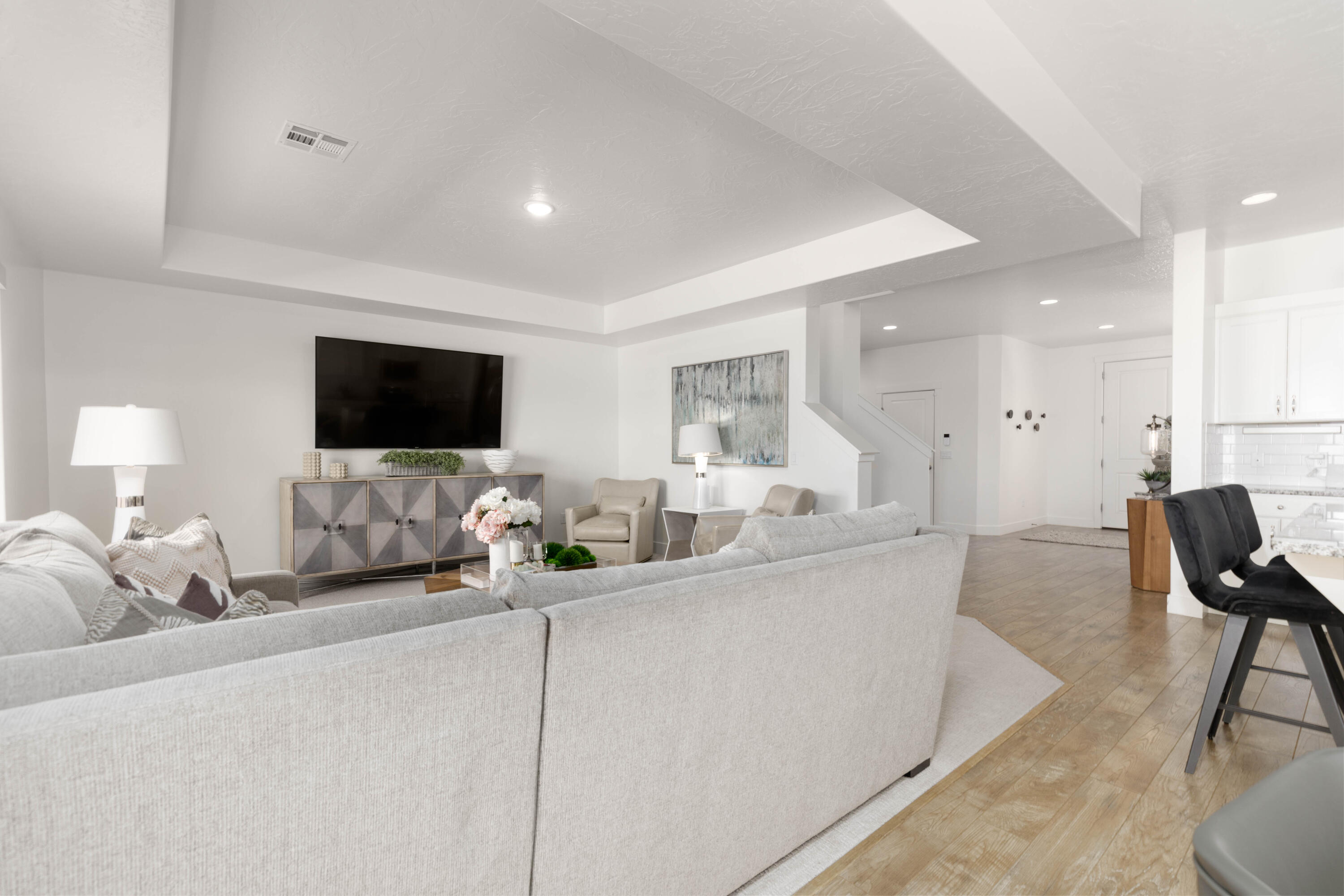 SEQUOIA ESTATES - Residential