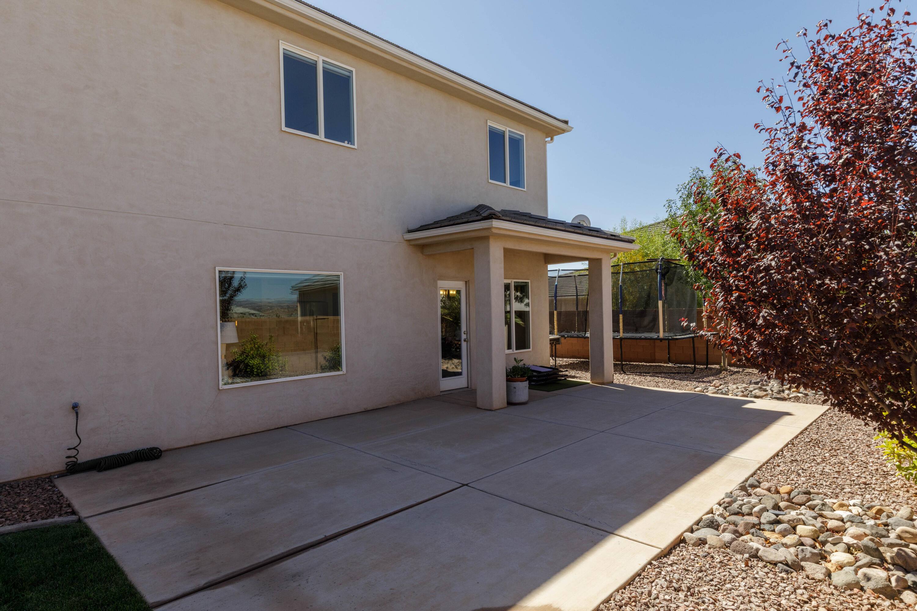 SEQUOIA ESTATES - Residential