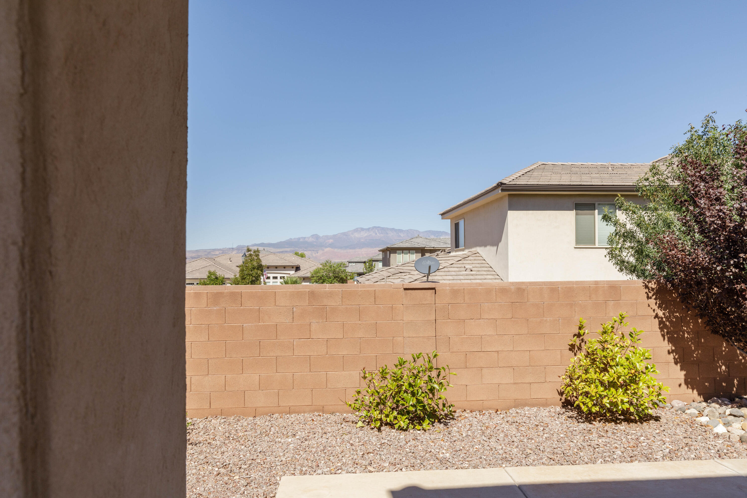 SEQUOIA ESTATES - Residential