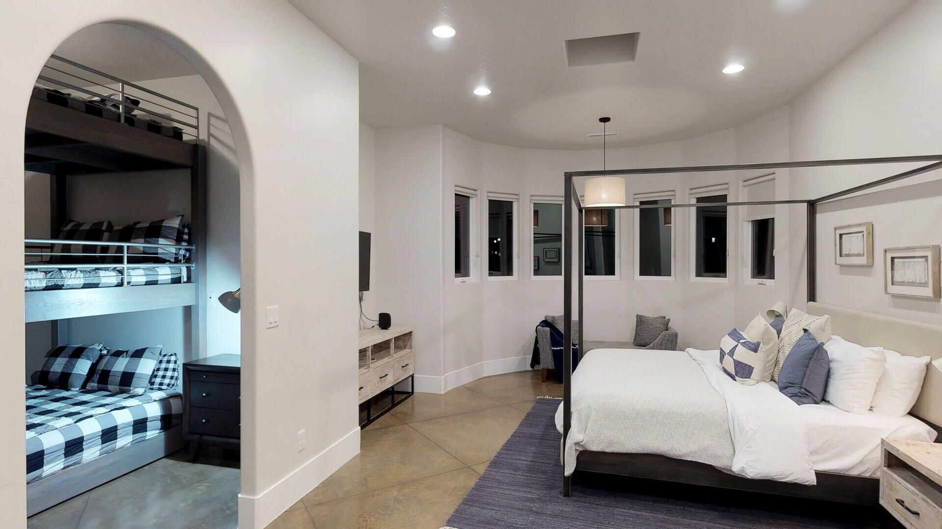 ADOBE HILLS - Residential