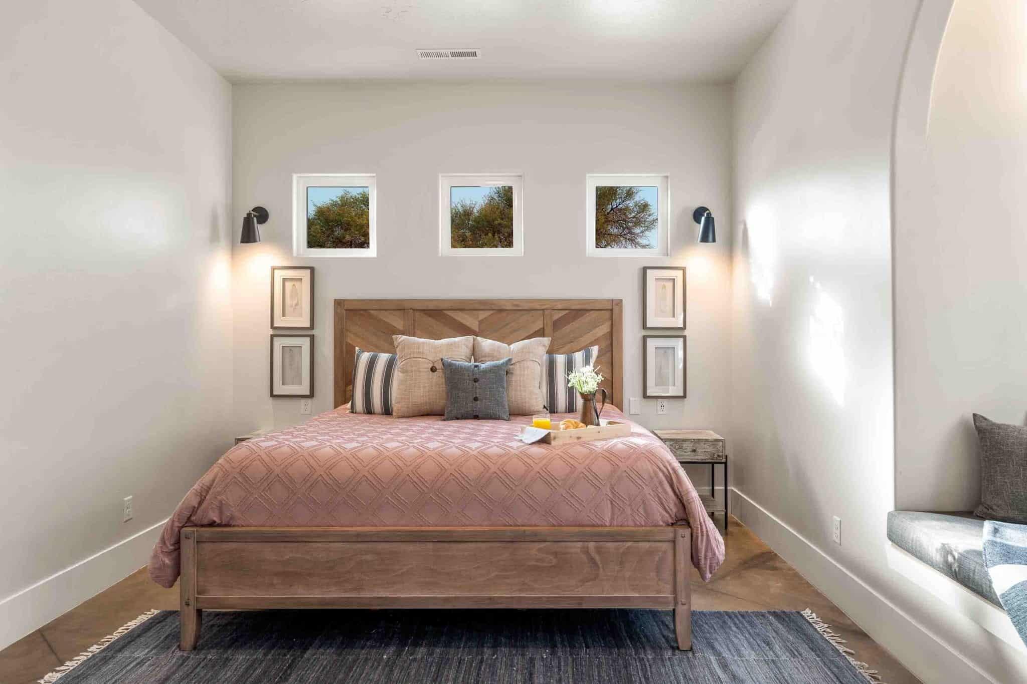 ADOBE HILLS - Residential