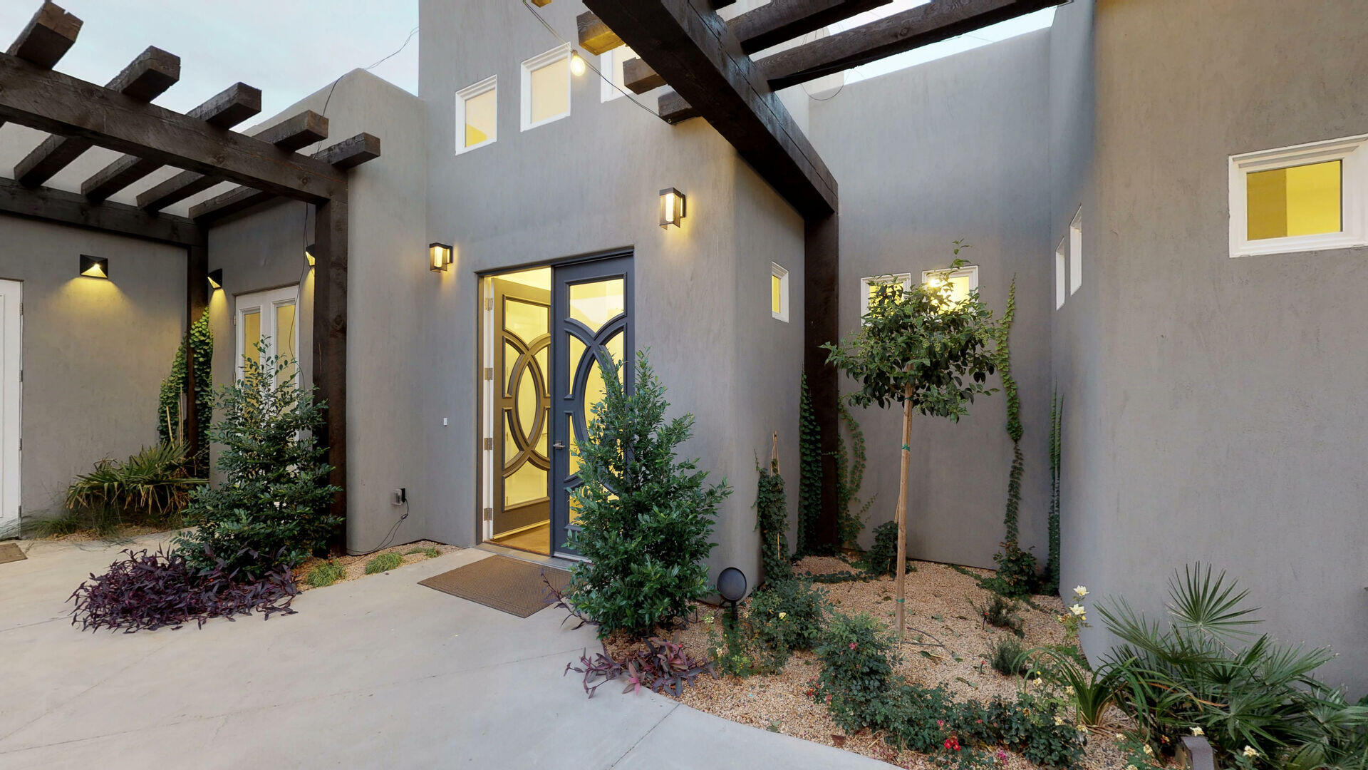 ADOBE HILLS - Residential