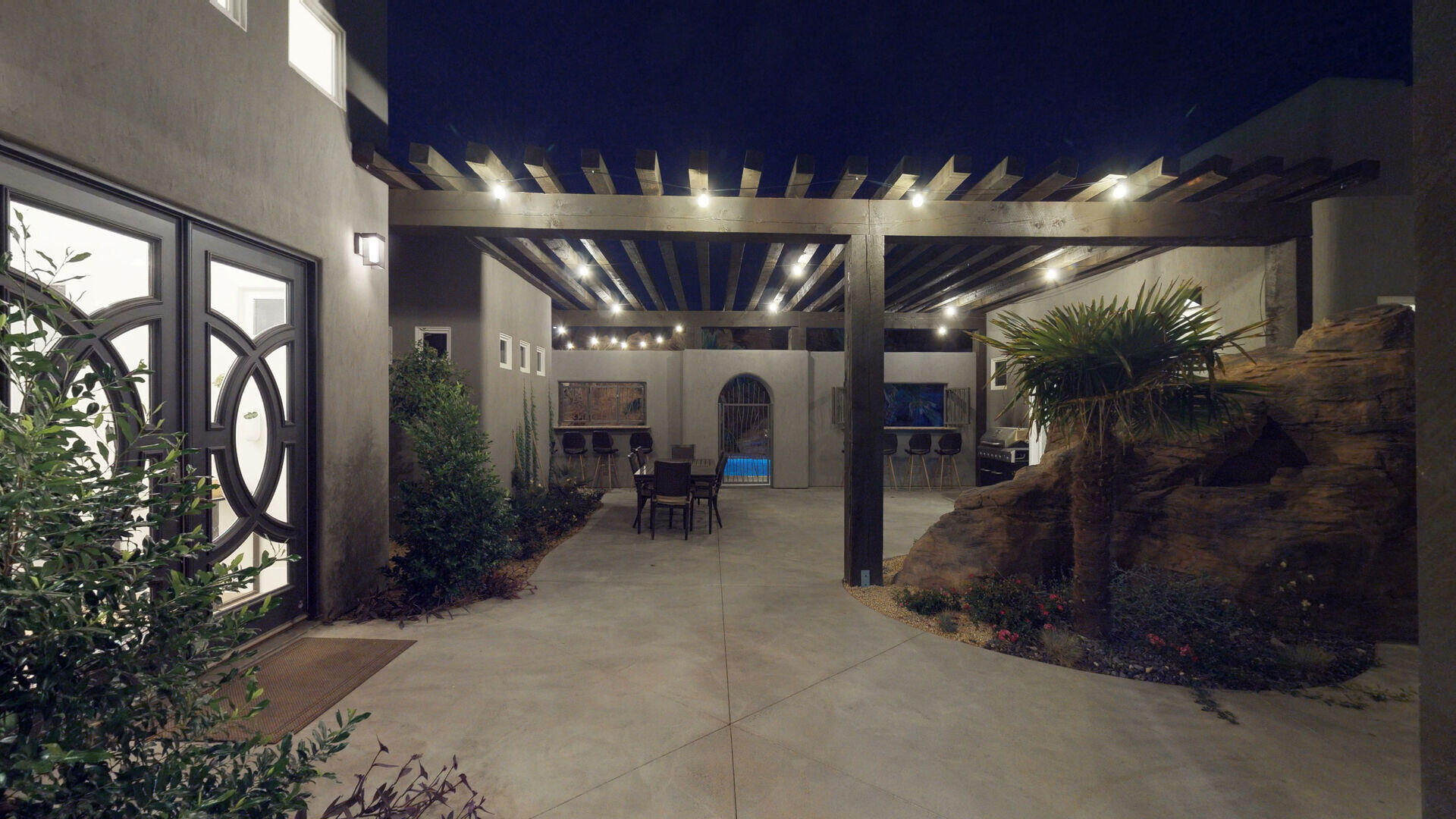 ADOBE HILLS - Residential