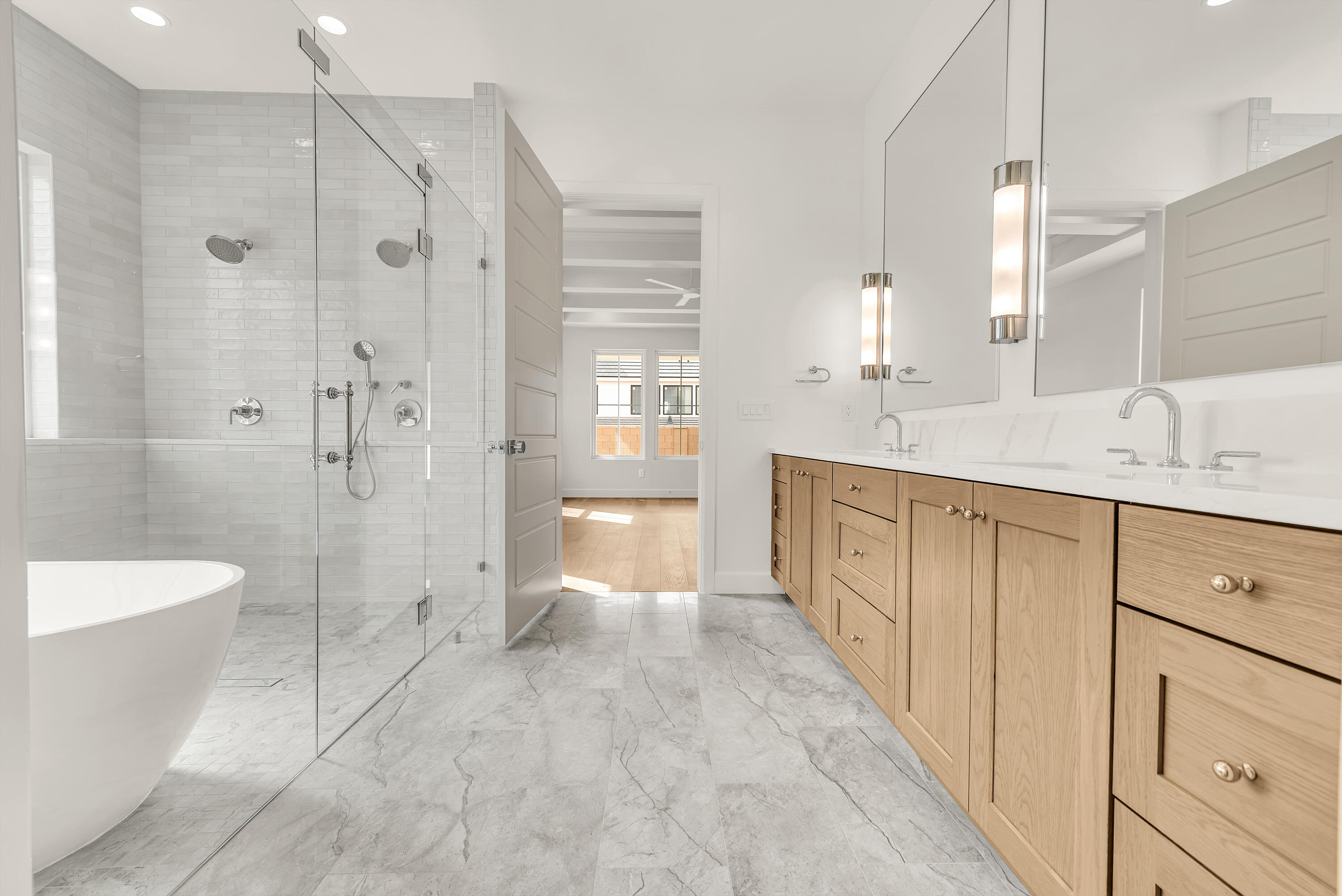 TEAKWOOD - Residential