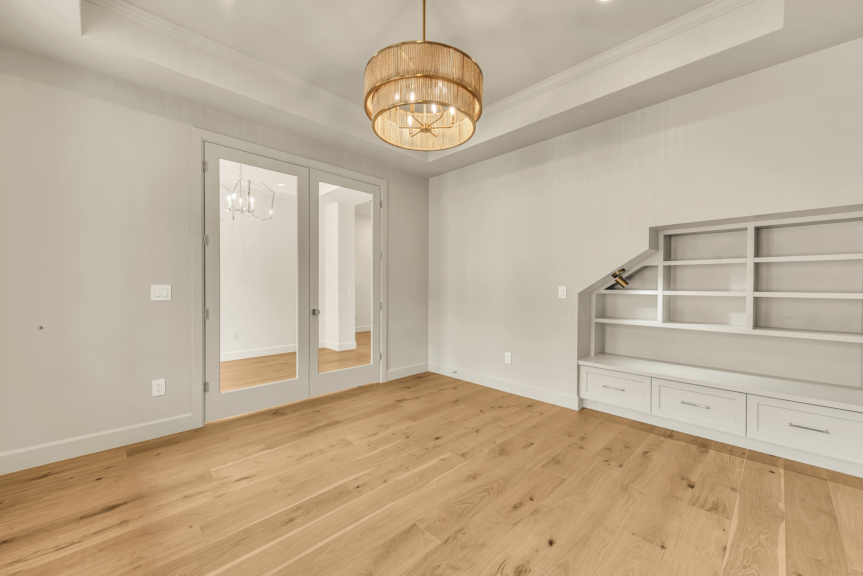 TEAKWOOD - Residential
